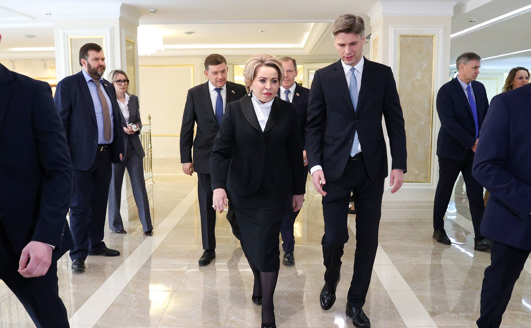 В Совете Федерации состоялось открытие выставки Госкорпорации «Роскосмос»