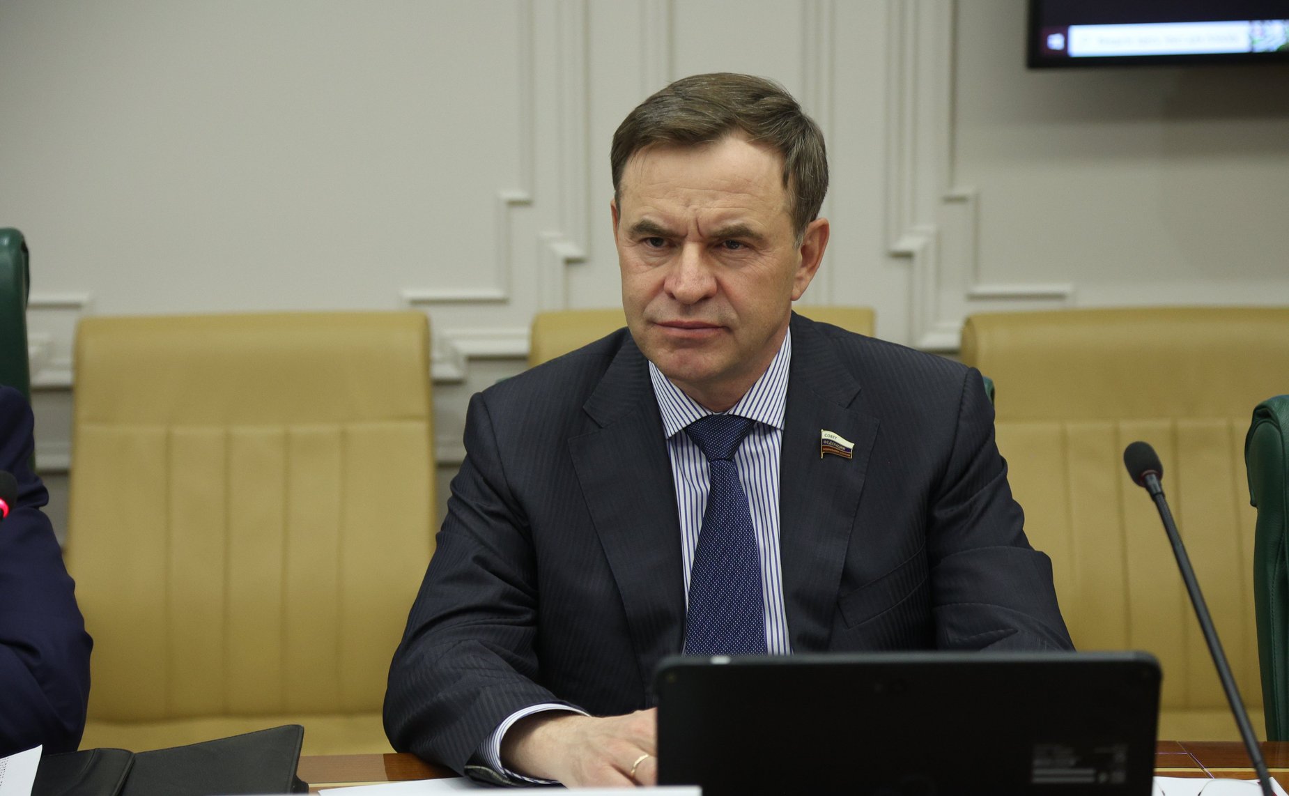 Виктор Новожилов