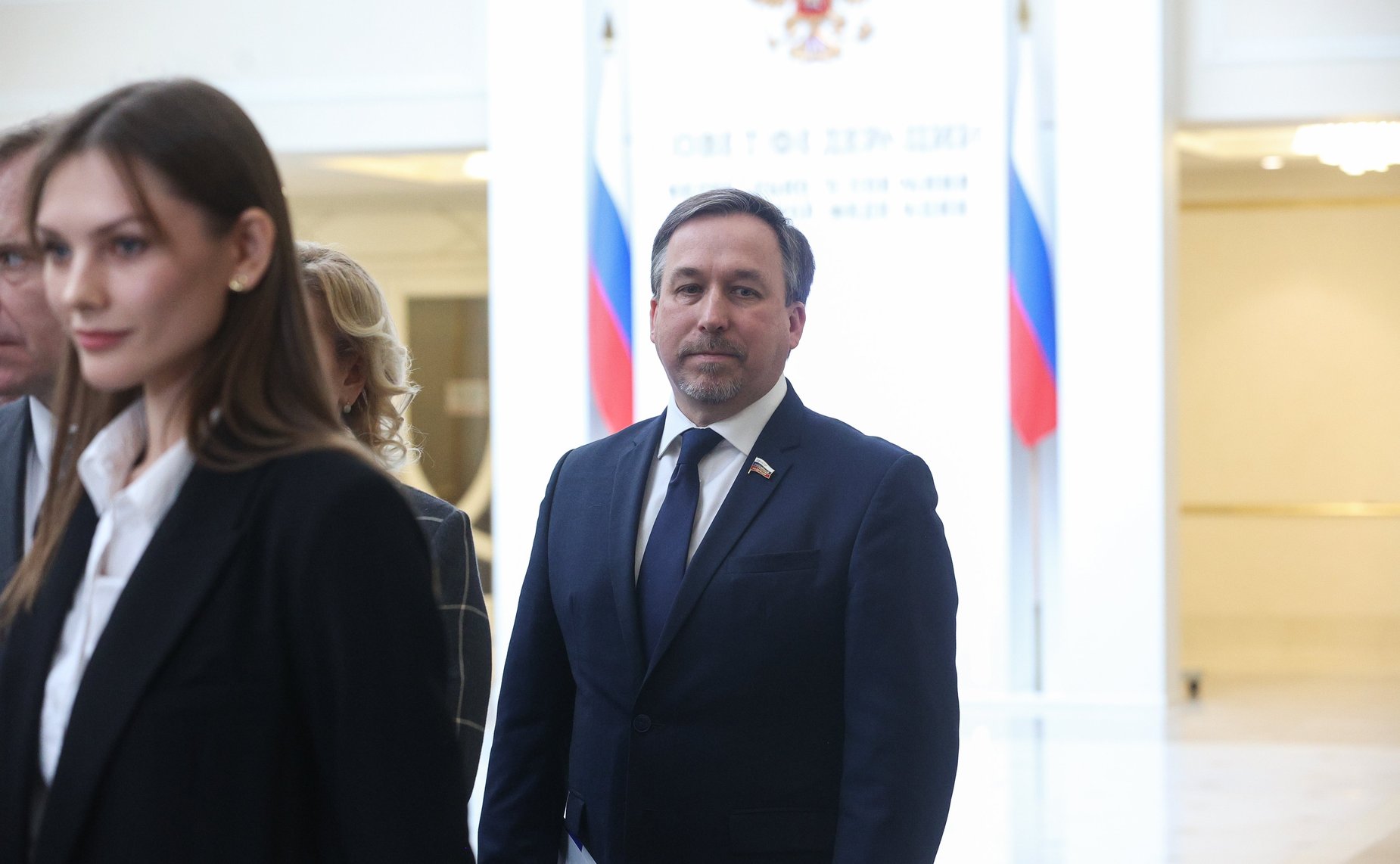 Открытие в Совете Федерации выставочной экспозиции для ознакомления с 20-летней историей ОАО «Российские железные дороги»