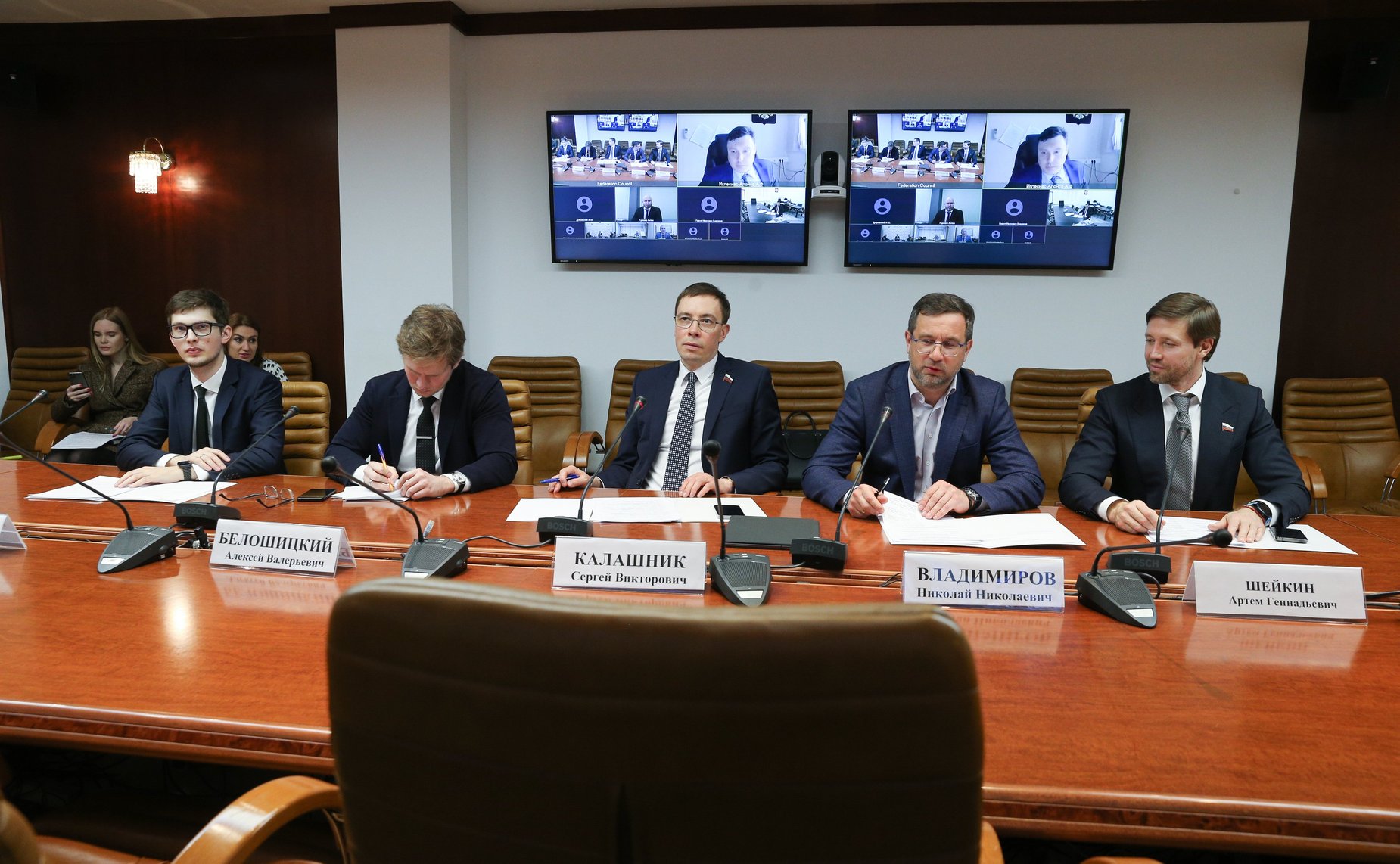 «Круглый стол» Комитета СФ по экономической политике совместно с Комитетом СФ по аграрно-продовольственной политике и природопользованию