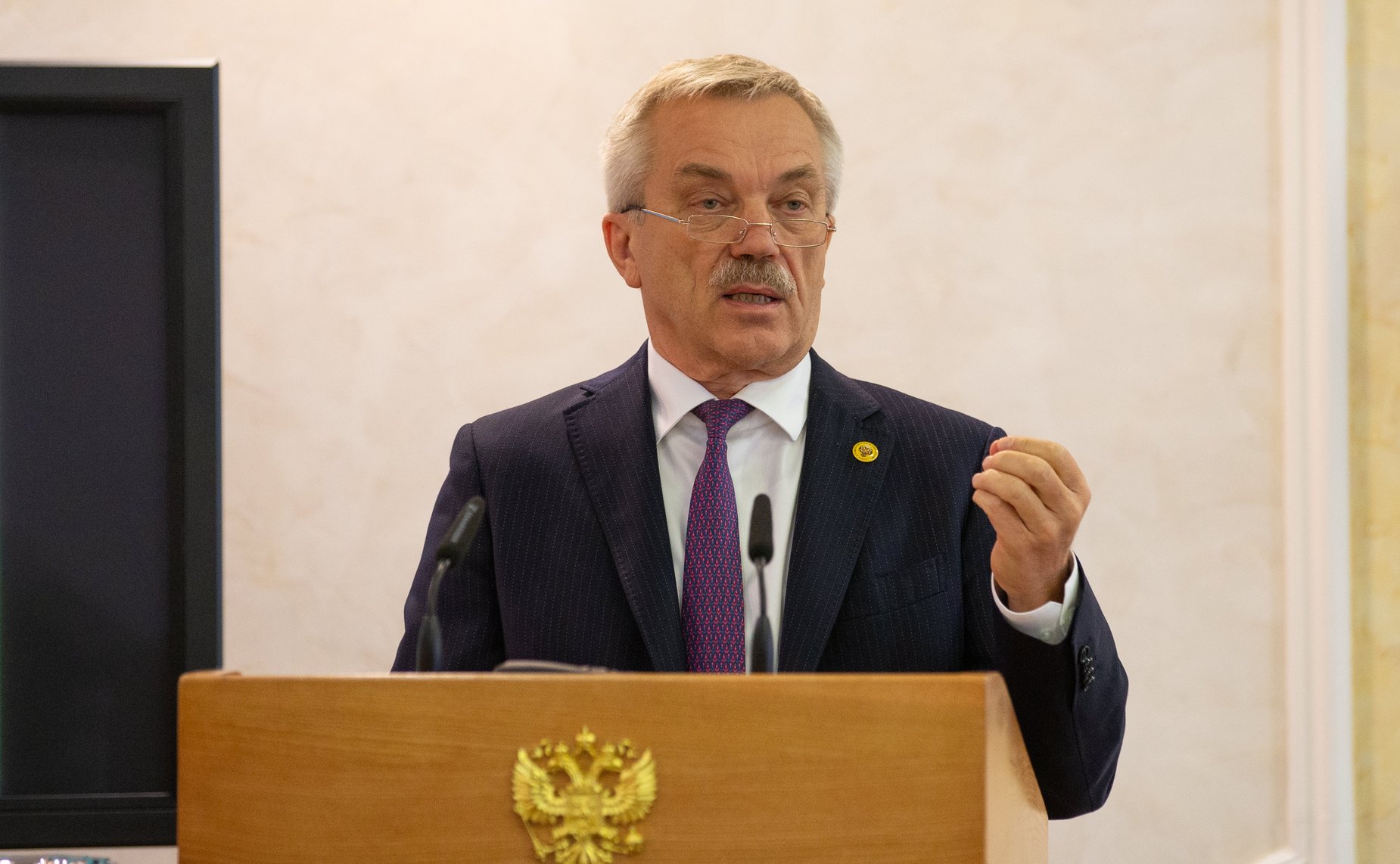 Евгений Савченко