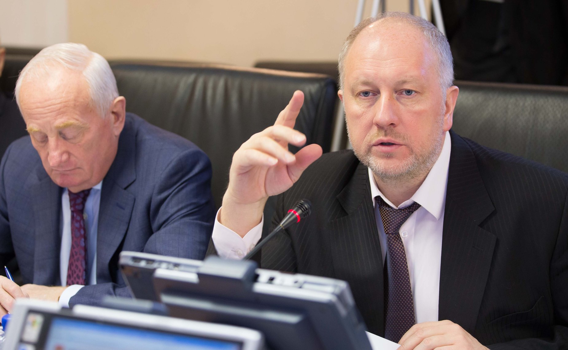 В. Кресс и С. Рыбаков