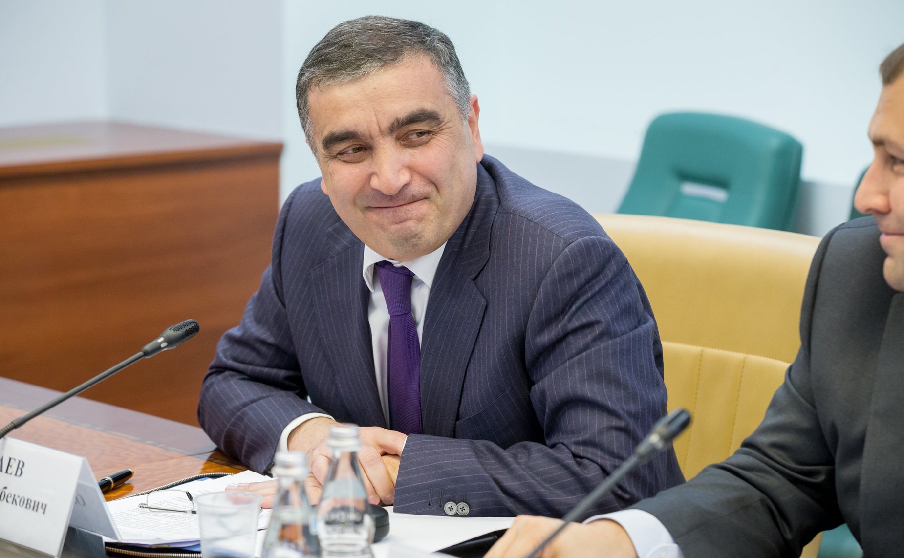 О. Хацаев