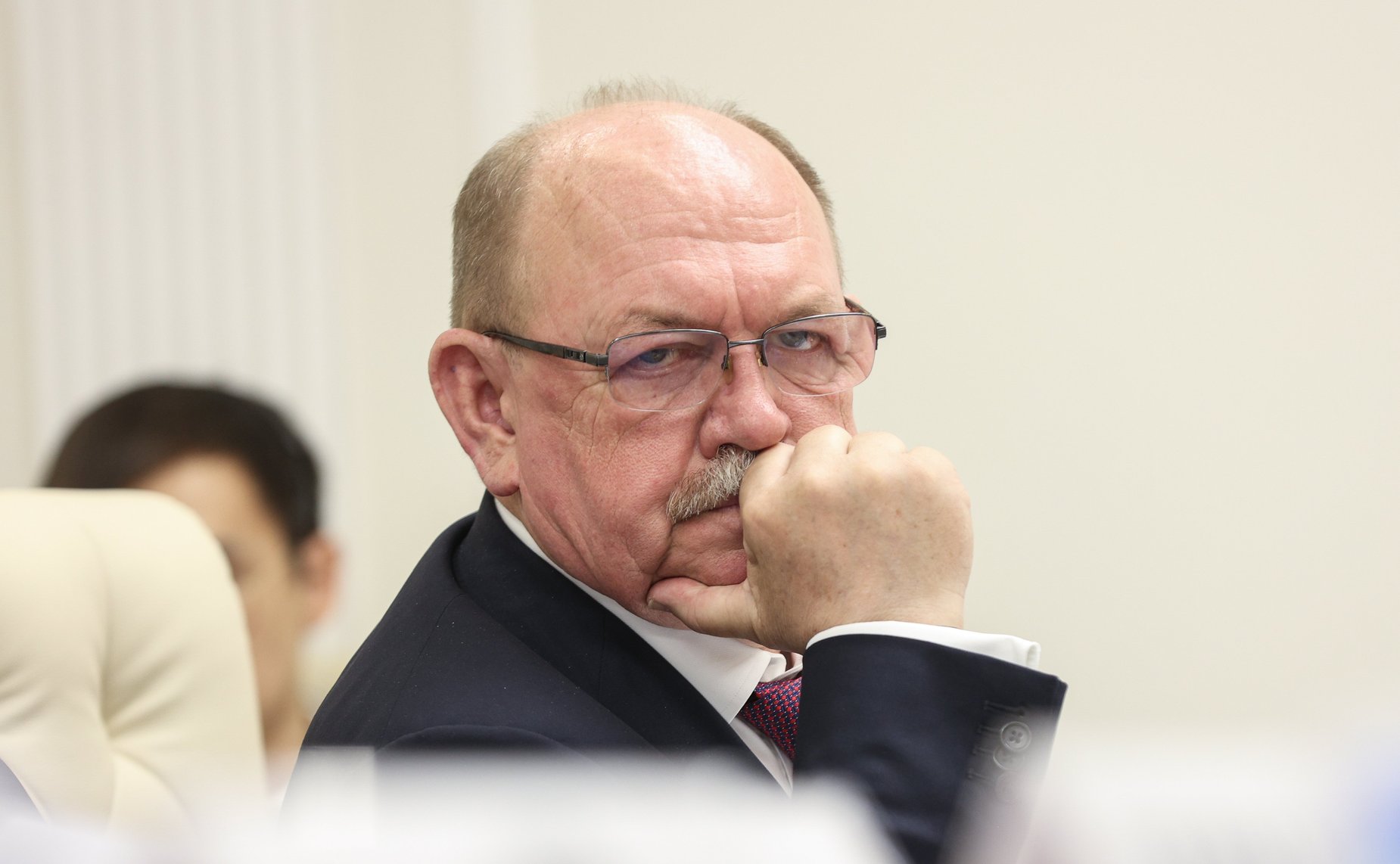 Круглый стол на тему «Совершенствование механизмов государственного регулирования деятельности геологоразведочных юниорных компаний и стимулирование их развития»