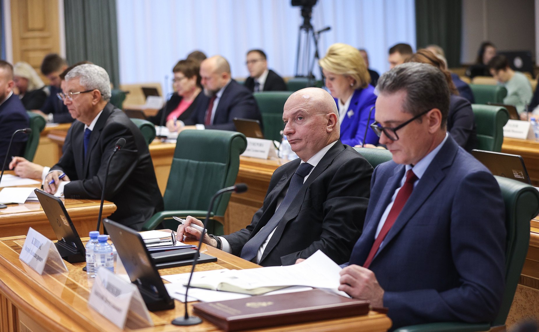 В Совете Федерации состоялось заседание Совета по вопросам интеграции воссоединенных субъектов в правовую и социально-экономическую системы РФ, созданного при верхней палате парламента