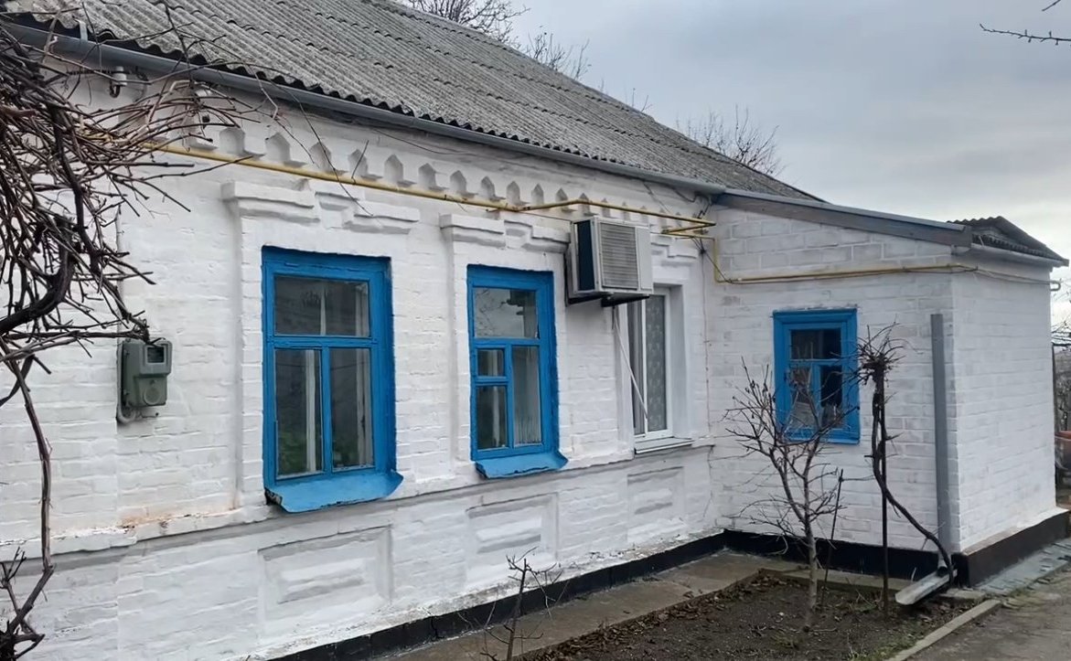 Игорь Кастюкевич поздравил ветерана Великой Отечественной войны и содействовал ремонту в его доме