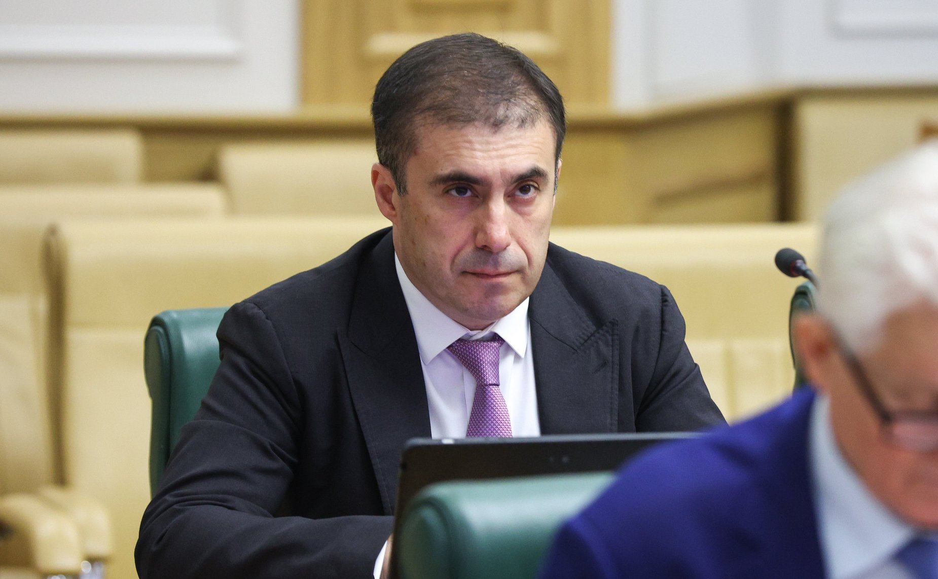 Парламентские слушания Комитета СФ по аграрно-продовольственной политике и природопользованию «Практические вопросы насыщения внутреннего рынка отечественной рыбной продукцией глубокой переработки: проблемы и пути решения»