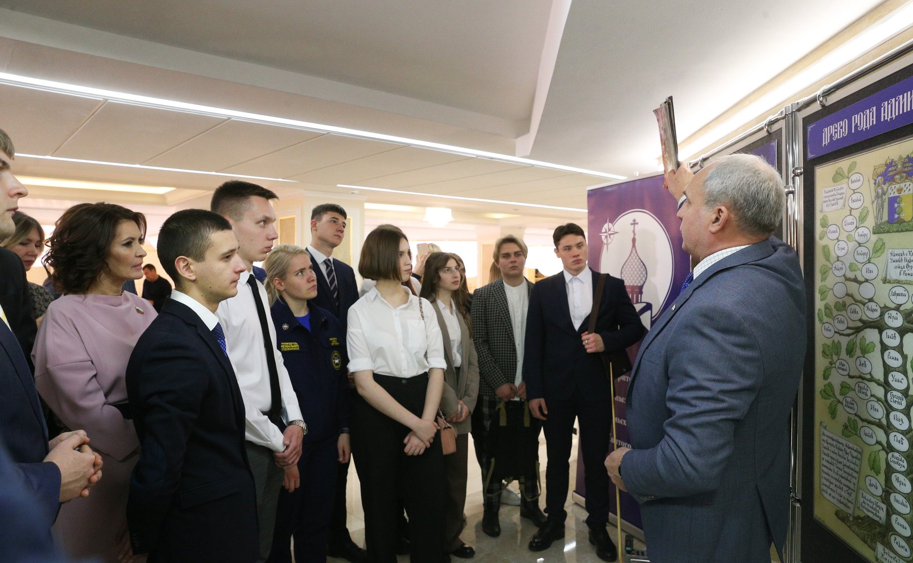 В Совете Федерации открылась выставка «Адмирал Ушаков и небесные покровители Армии и Флота России»