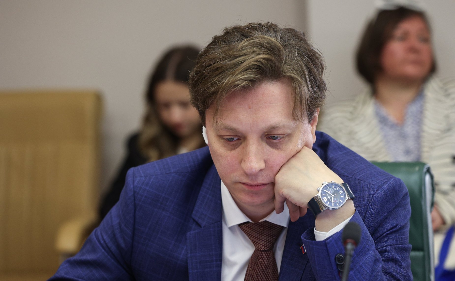 Круглый стол Комитета Совета Федерации по международным делам «Роль Российской Федерации в развитии международных транспортных коридоров в современных международных условиях»