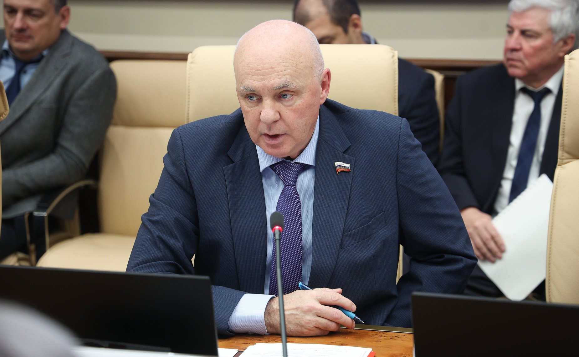 Андрей Шохин