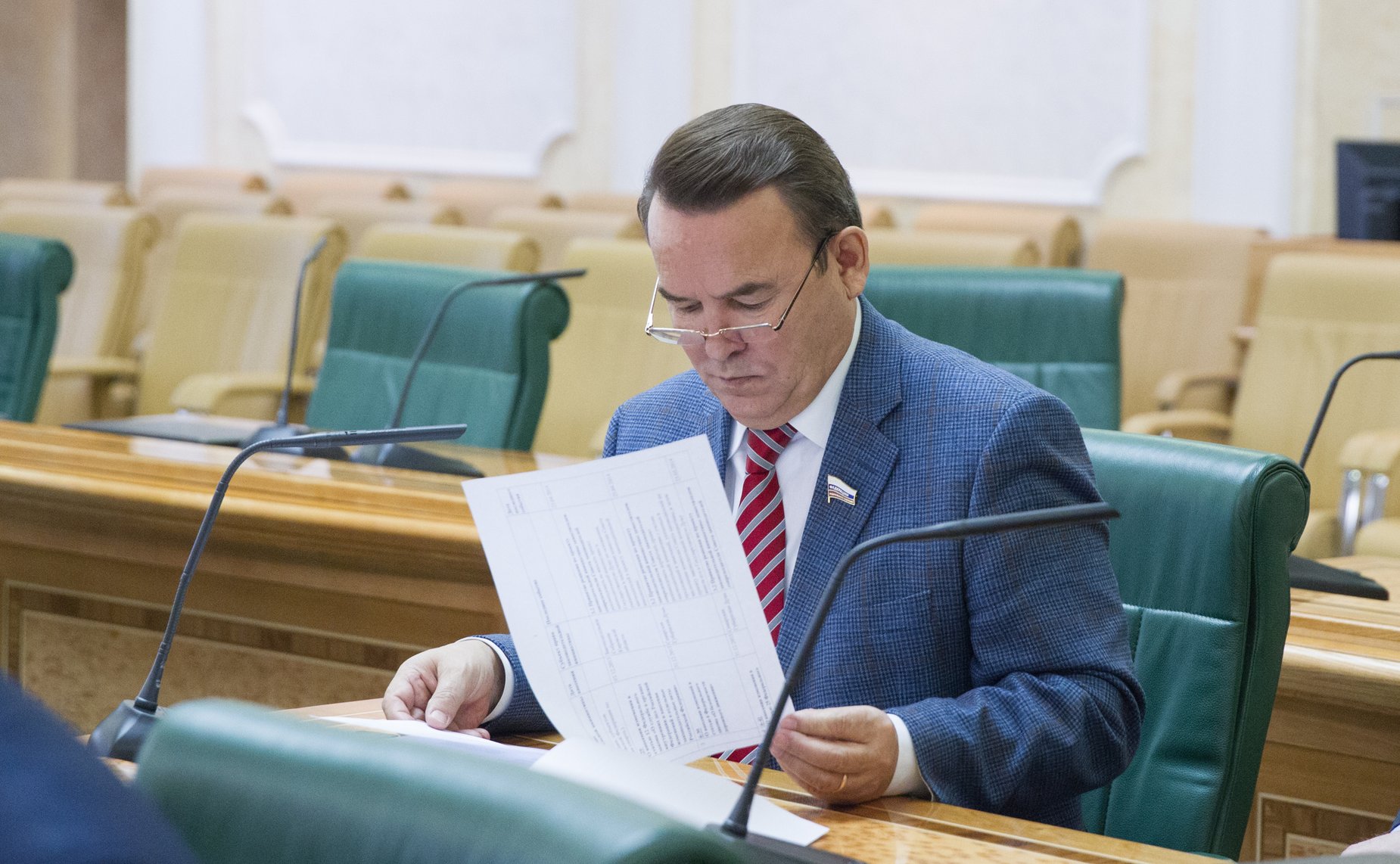 Р. Зинуров Заседание Комиссии Совета законодателей по вопросам законодательного обеспечения национальной безопасности и противодействию коррупции