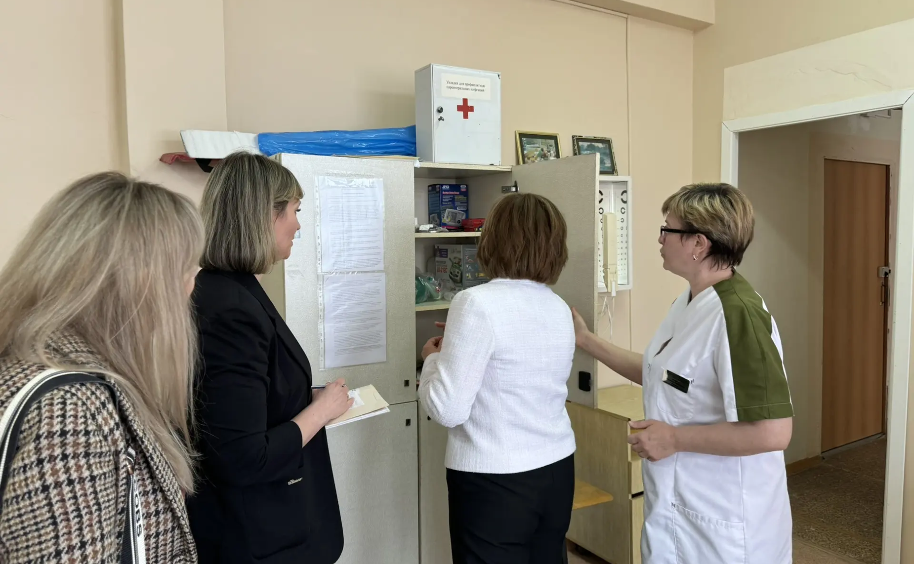 Марина Сидухина оценила организацию школьного питания и медицинского обслуживания в школах Новокуйбышевска