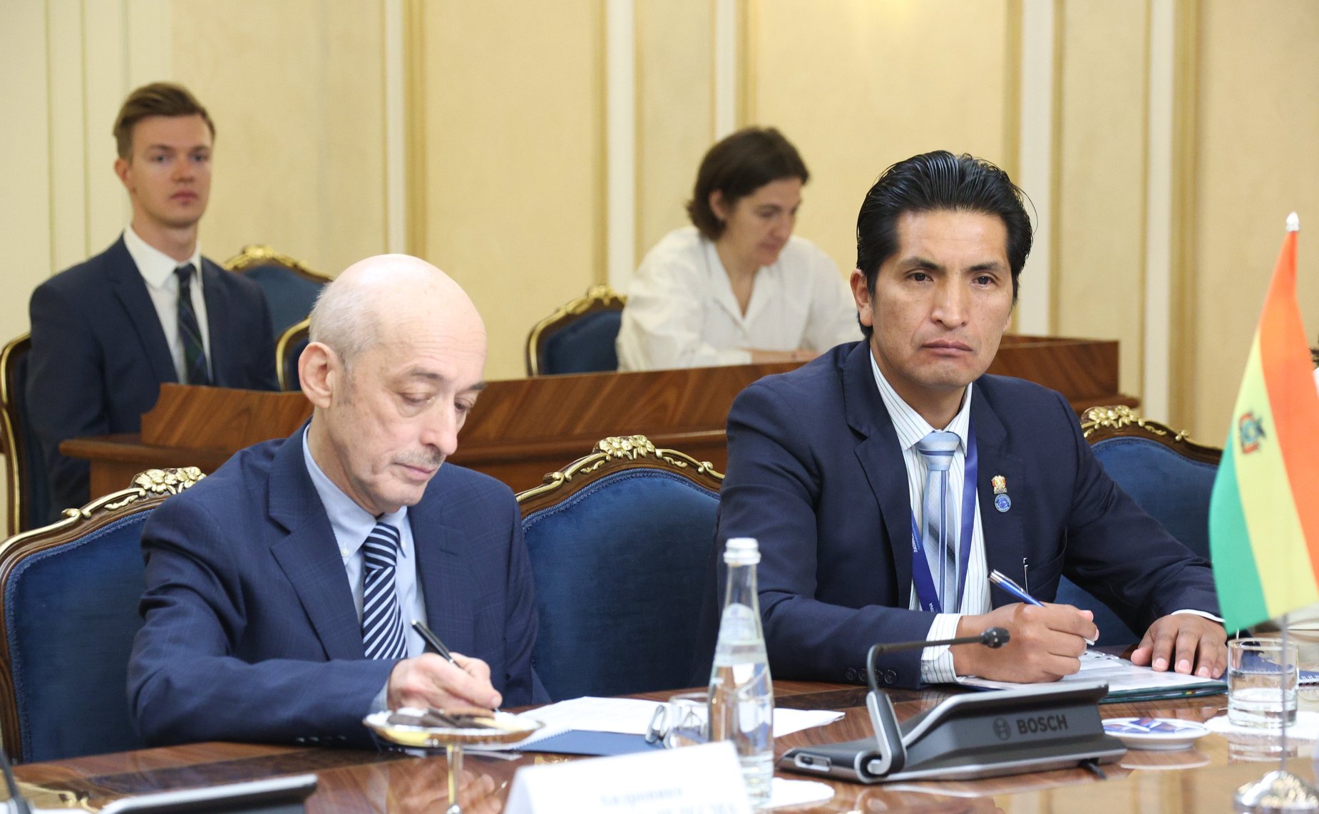 Заместитель Председателя СФ Константин Косачев провел встречу с председателем Палаты сенаторов Многонациональной законодательной ассамблеи Боливии Андронико Родригесом Ледесмой