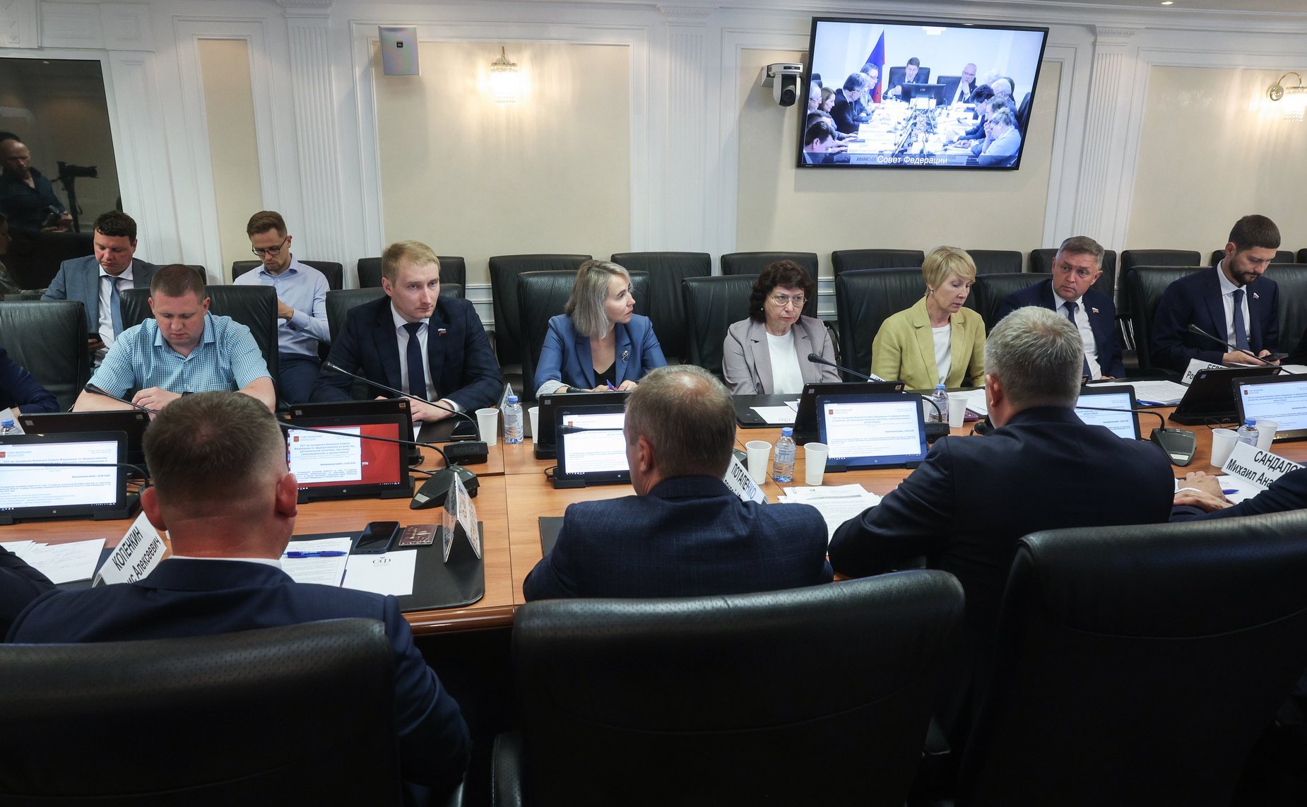 Расширенное заседание Комитета СФ по федеративному устройству, региональной политике, местному самоуправлению и делам Севера области (в рамках Дней Кировской области в Совете Федерации)