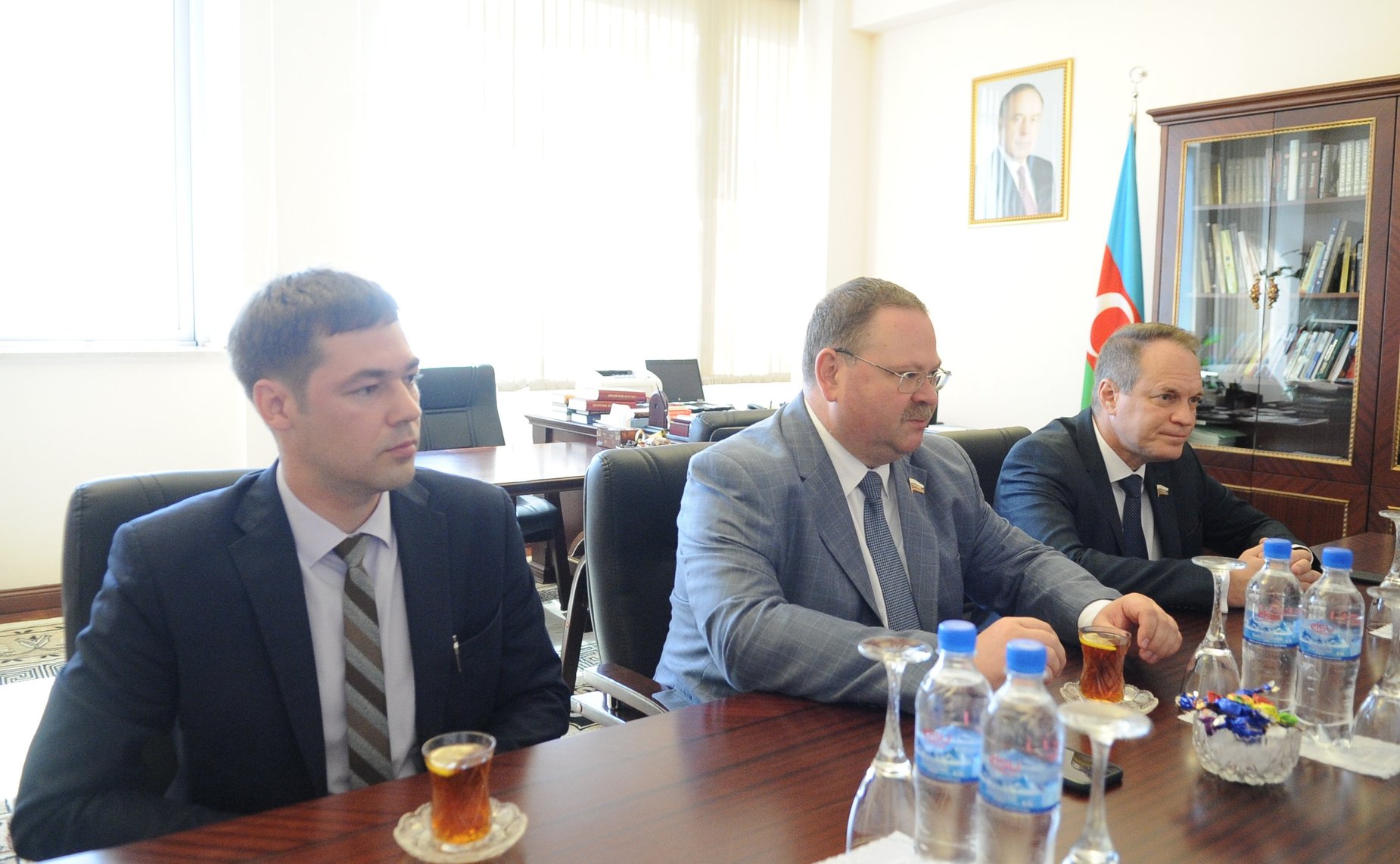 Делегация Совета Федерации во главе с О. Мельниченко посетила с визитом Азербайджанскую Республику