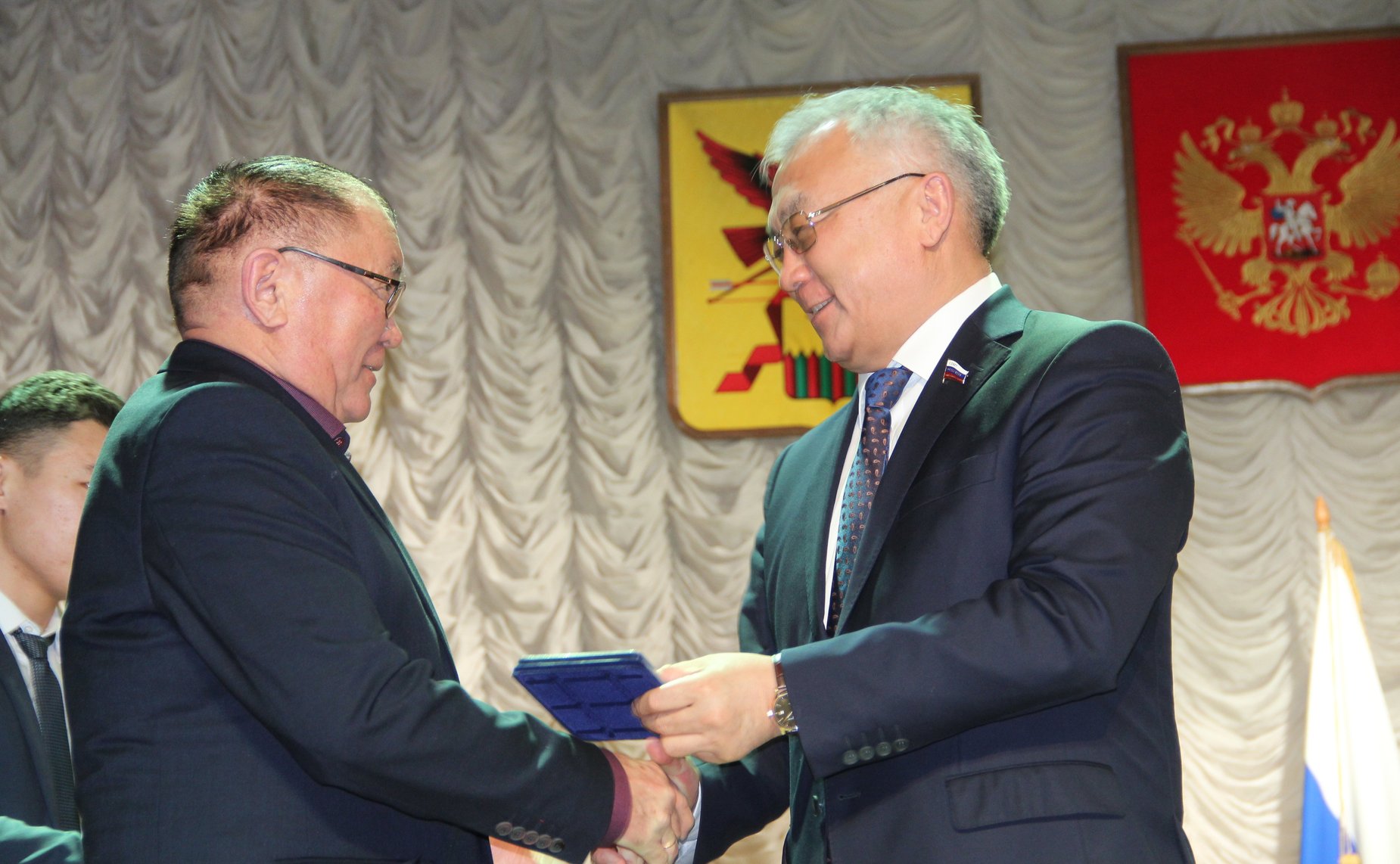 Баир Жамсуев принял участие в окружном итоговом совещании в Агинском Бурятском округе развернулась подготовка к празднованию 75-летия Великой Победы