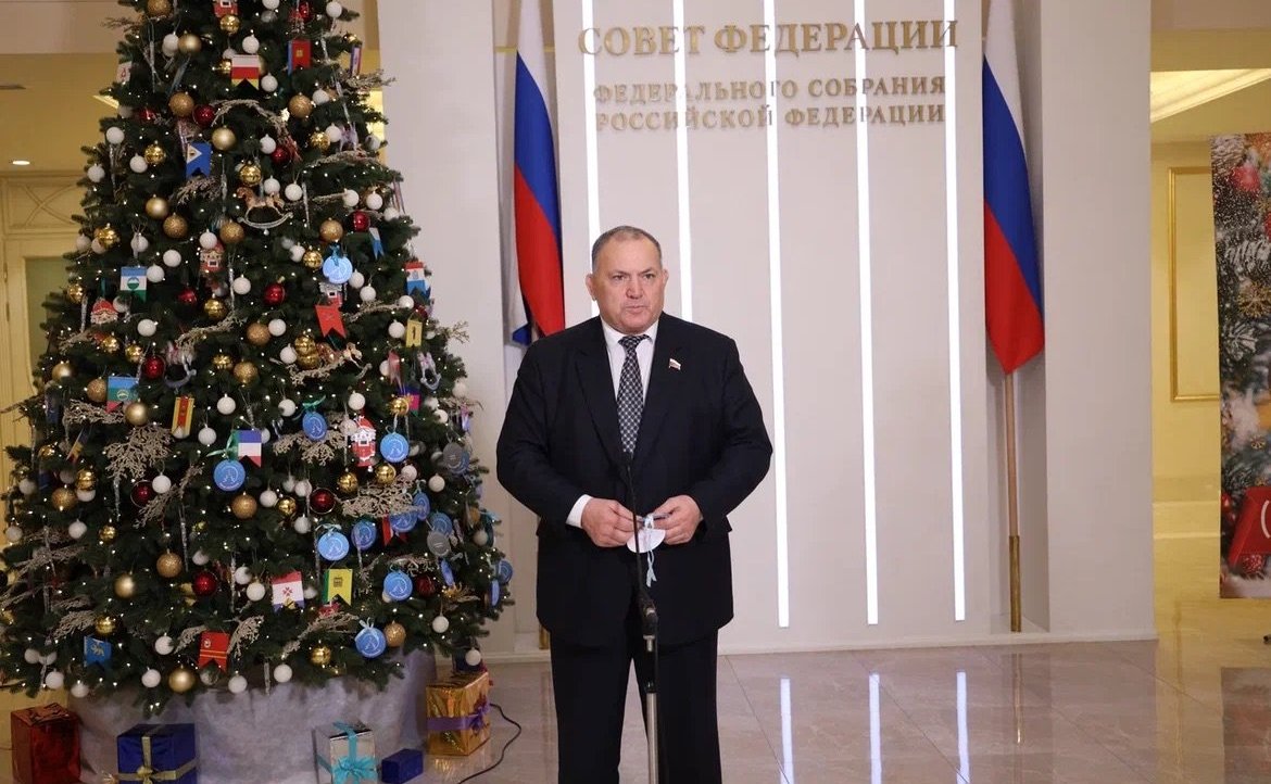 Крым Казаноков принял участие во Всероссийской благотворительной акции «Елка желаний»