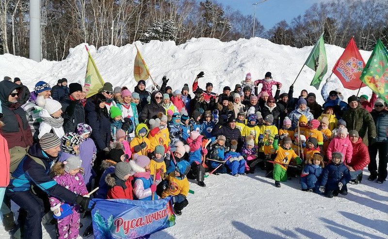 В Сахалинской области стартовал традиционный турнир «Хоккей в валенках»