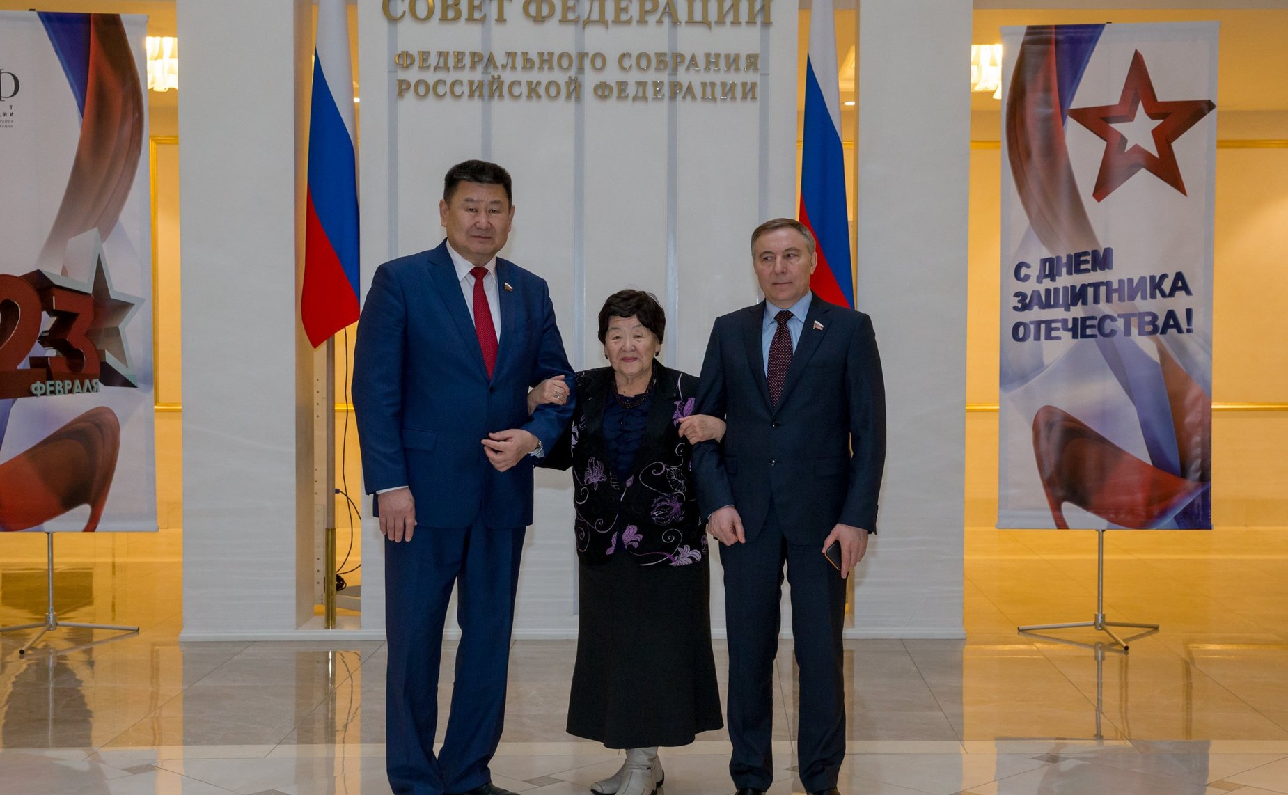 Встреча А. Варфоломеева и В. Мархаева с делегацией Республики Бурятия