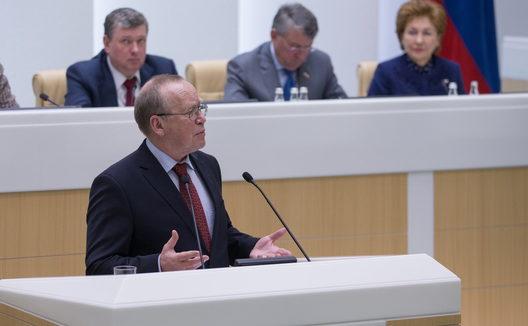 Заведующий кафедрой мировой литературы и культуры факультета международной журналистики МГИМО МИД России Юрий Вяземский