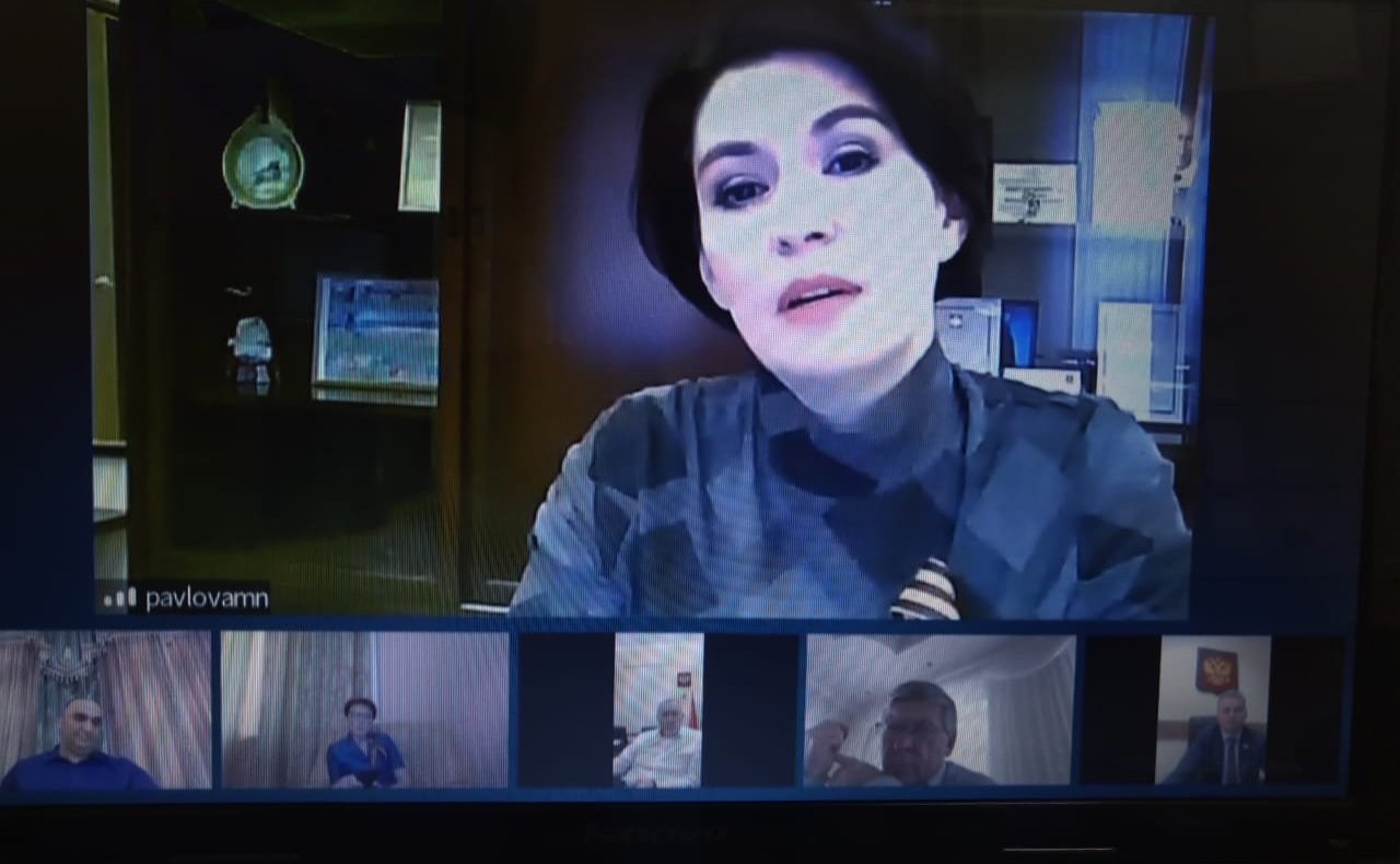 Онлайн-брифинг с участием членов Совета Федерации, посвященный региональным мерам социальной поддержки населения в условиях сложной эпидемиологической обстановки