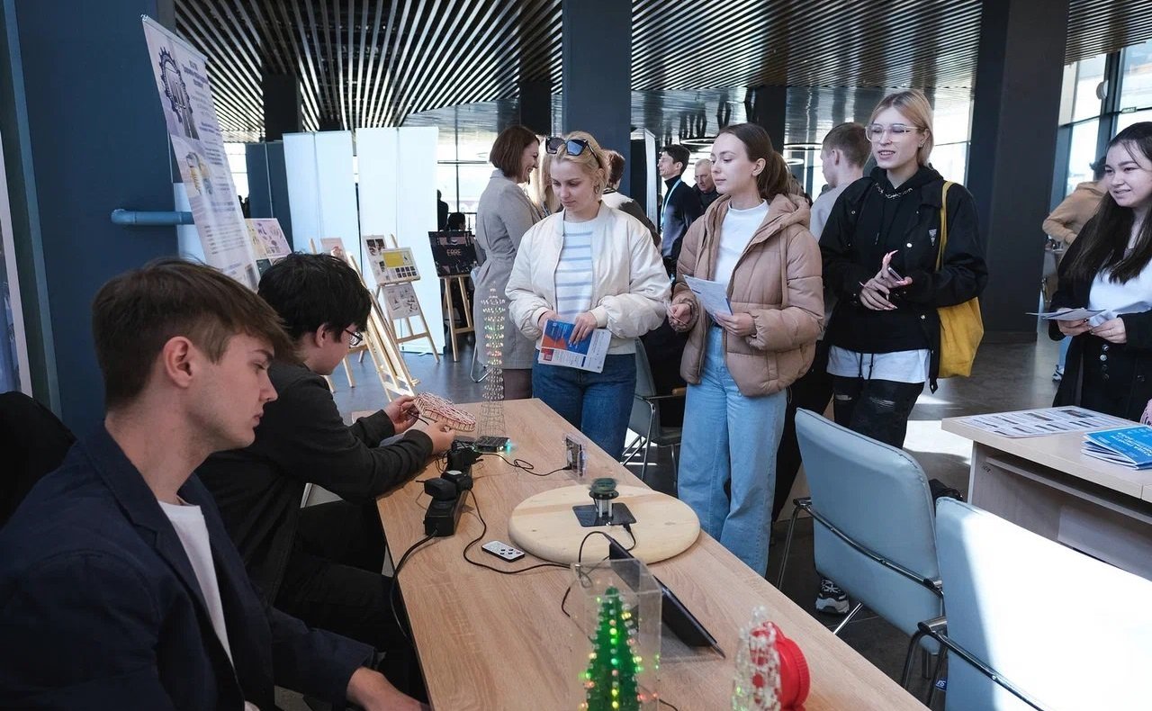 Открытие регионального этапа Всероссийской ярмарки трудоустройства «Работа России. Время возможностей»