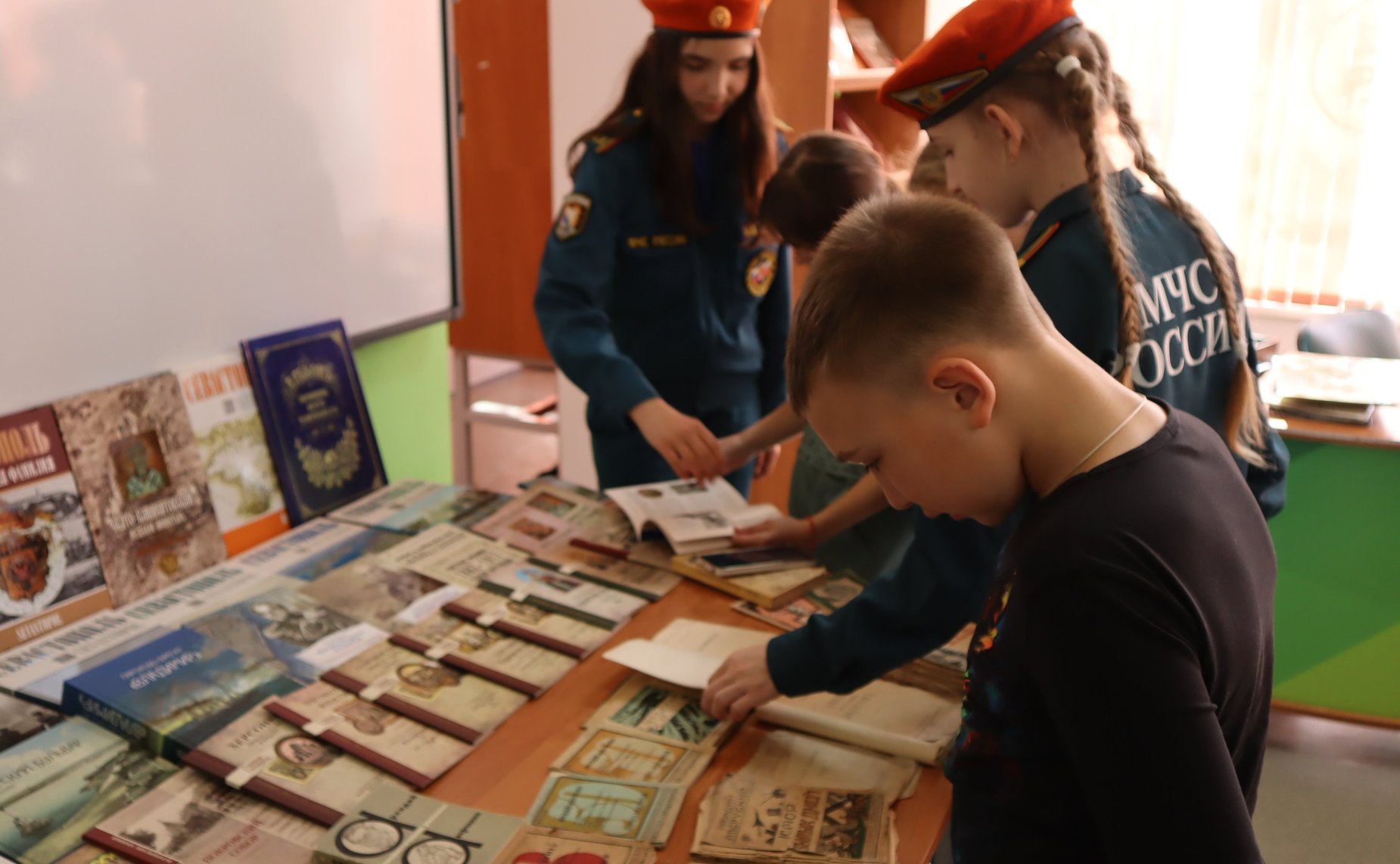 Екатерина Алтабаева приняла участие в значимом событии для библиотечной системы Севастополя – встрече, посвященной 140-летию писателя-сатирика, редактора журнала «Сатирикон» Аркадия Аверченко