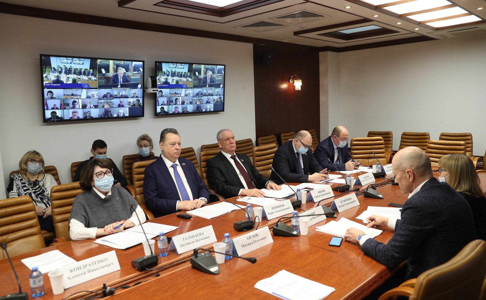 «Круглый стол» Комитета СФ по аграрно-продовольственной политике и природопользованию