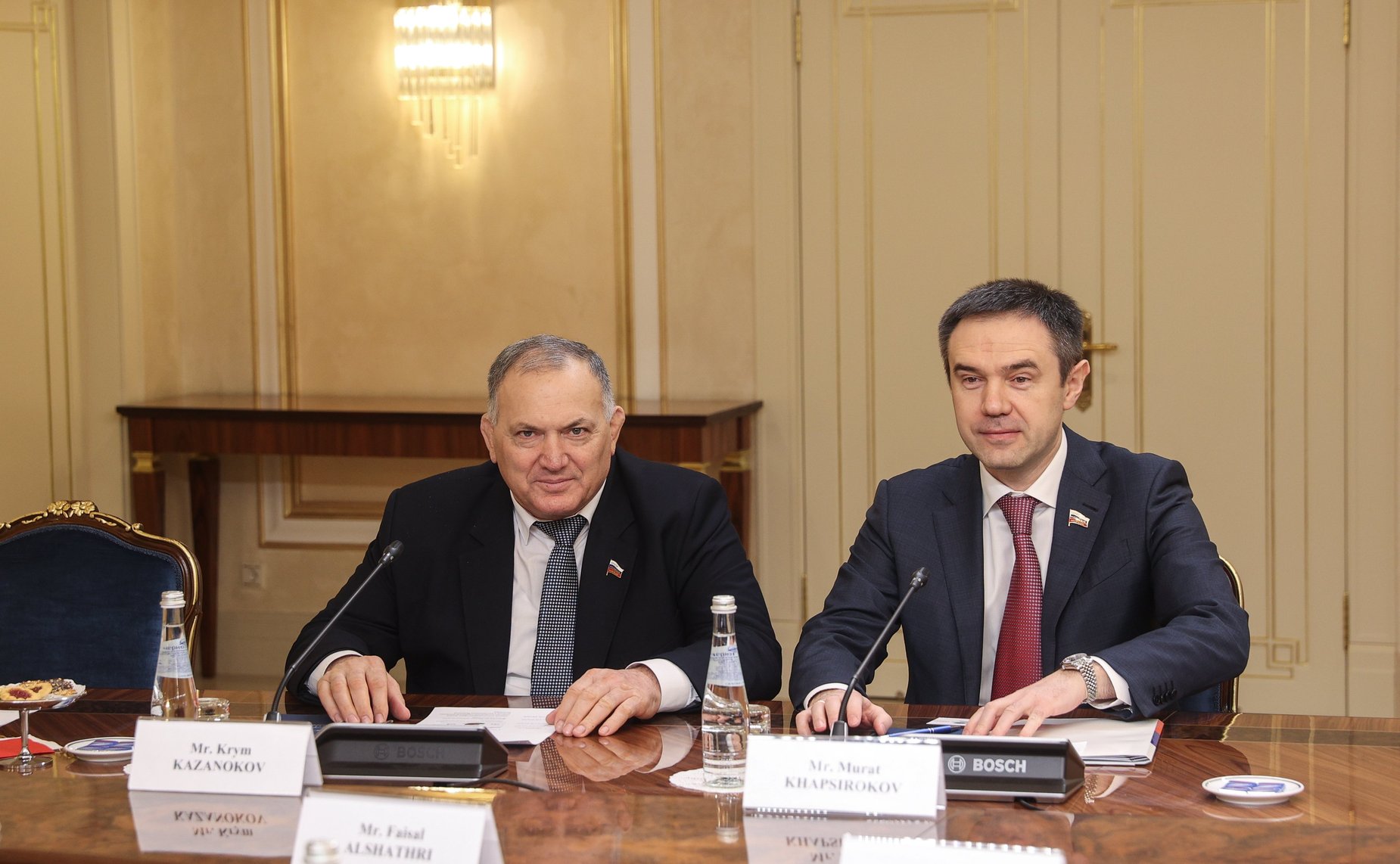 Встреча руководителя группы по сотрудничеству СФ с Консультативным советом Королевства Саудовская Аравия Белана Хамчиева с Чрезвычайным и Полномочным Послом Королевства Саудовская Аравия в Йеменской Республике