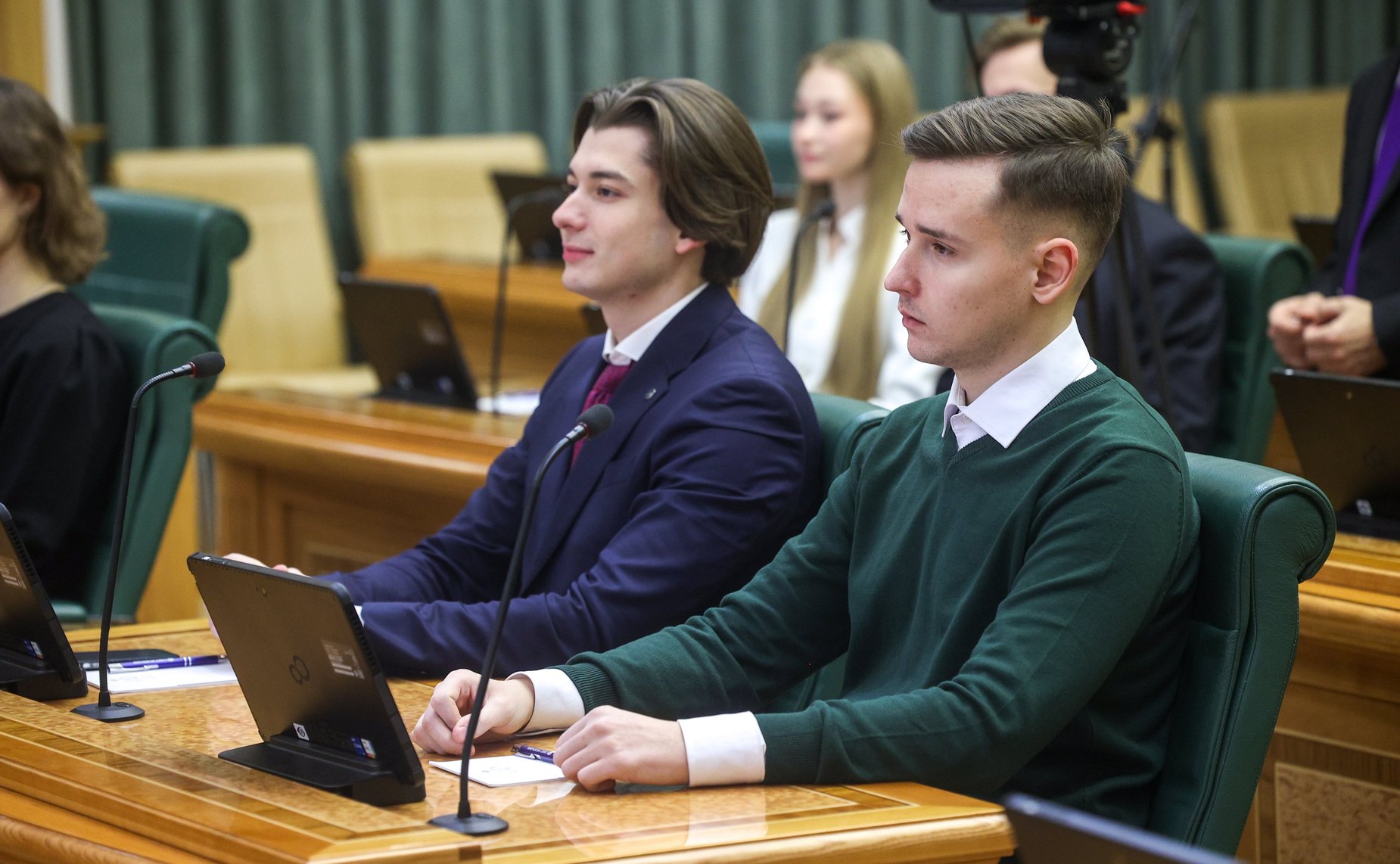 Евгений Богомазов провел встречу с руководителями Представительств Вологодской области в Москве и Санкт-Петербурге и студентами-вологжанами, обучающимися в ВУЗах Москвы и Санкт-Петербурга