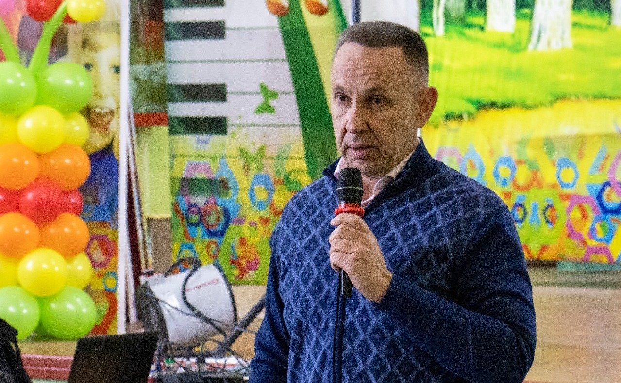 Олег Алексеев