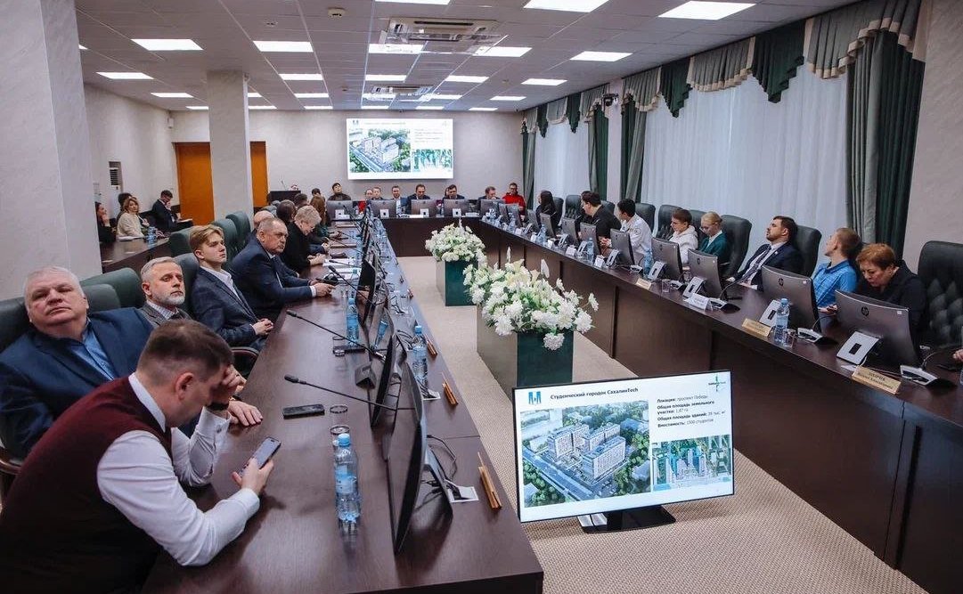 Андрей Хапочкин принял участие в открытии весенней сессии регионального парламента