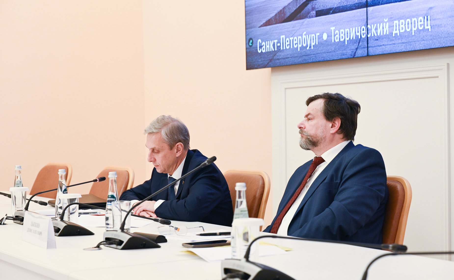 Андрей Серёжников провел секцию «Мемориализация войны и Победы: пространства и предметы памяти»