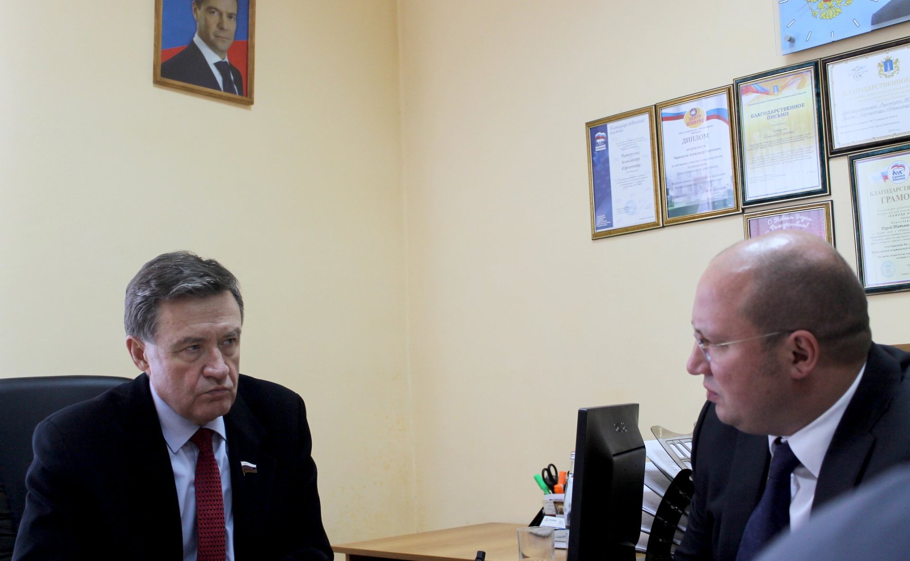 Сергей Рябухин провел прием граждан в городе Димитровграде Ульяновской области