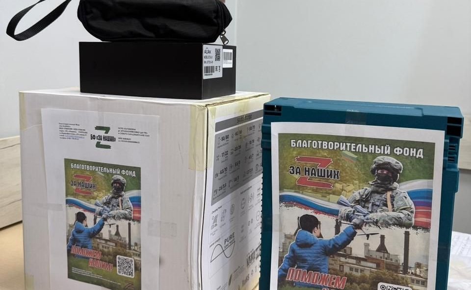 Дмитрий Василенко встретился с участникам СВО в городе Шлиссельбурге Кировского района и передал военнослужащим оборудование