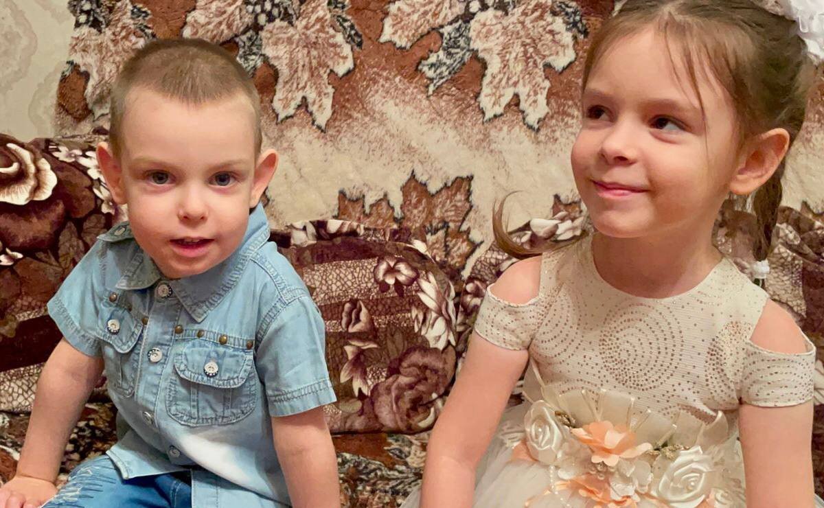 Андрей Хапочкин в рамках акции «Ёлка желаний» передал подарки детям в отдалённые районы острова Сахалин