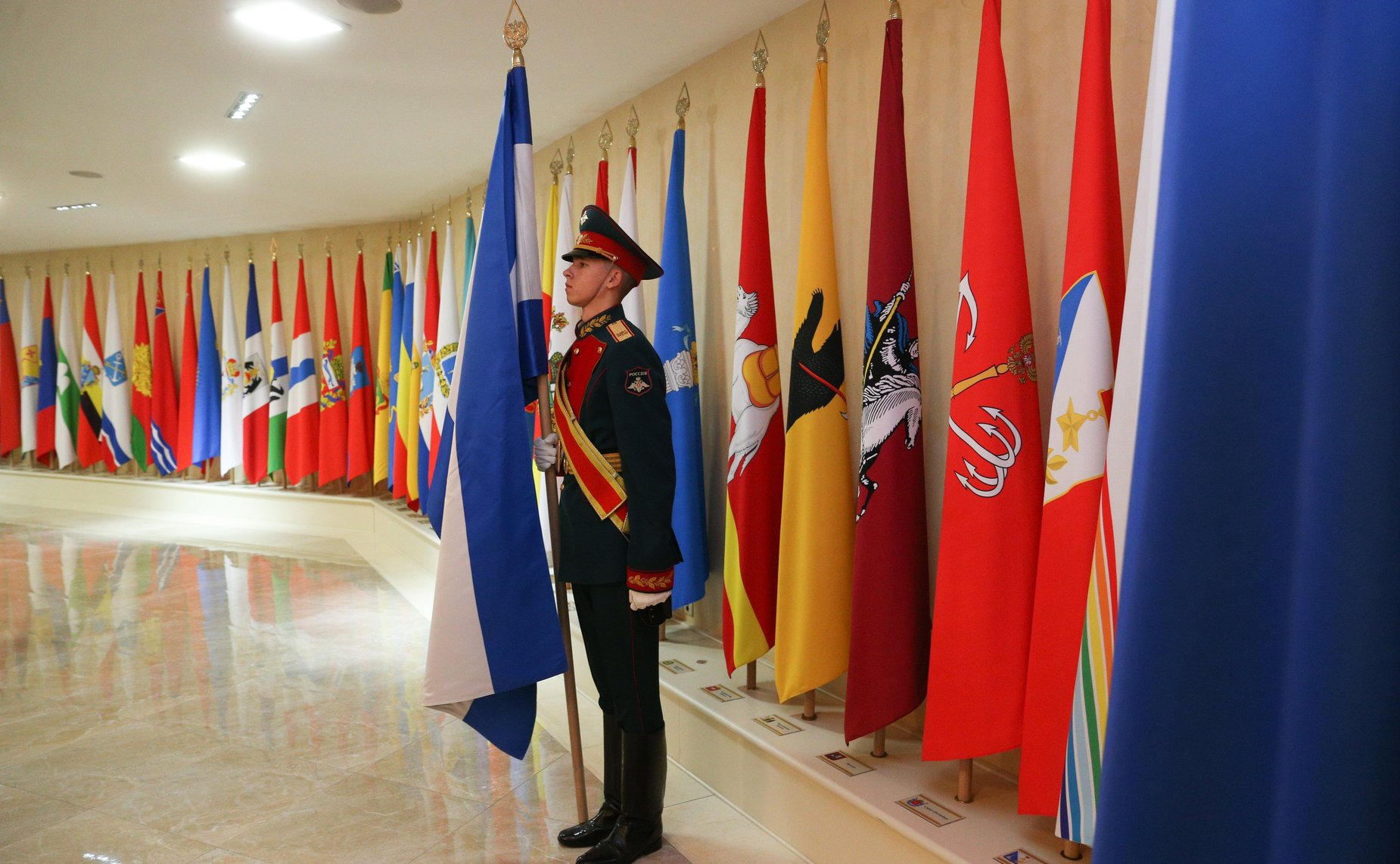 Торжественная церемония установки флагов новых субъектов Российской Федерации – Донецкой и Луганской народных республик, Запорожской и Херсонской областей