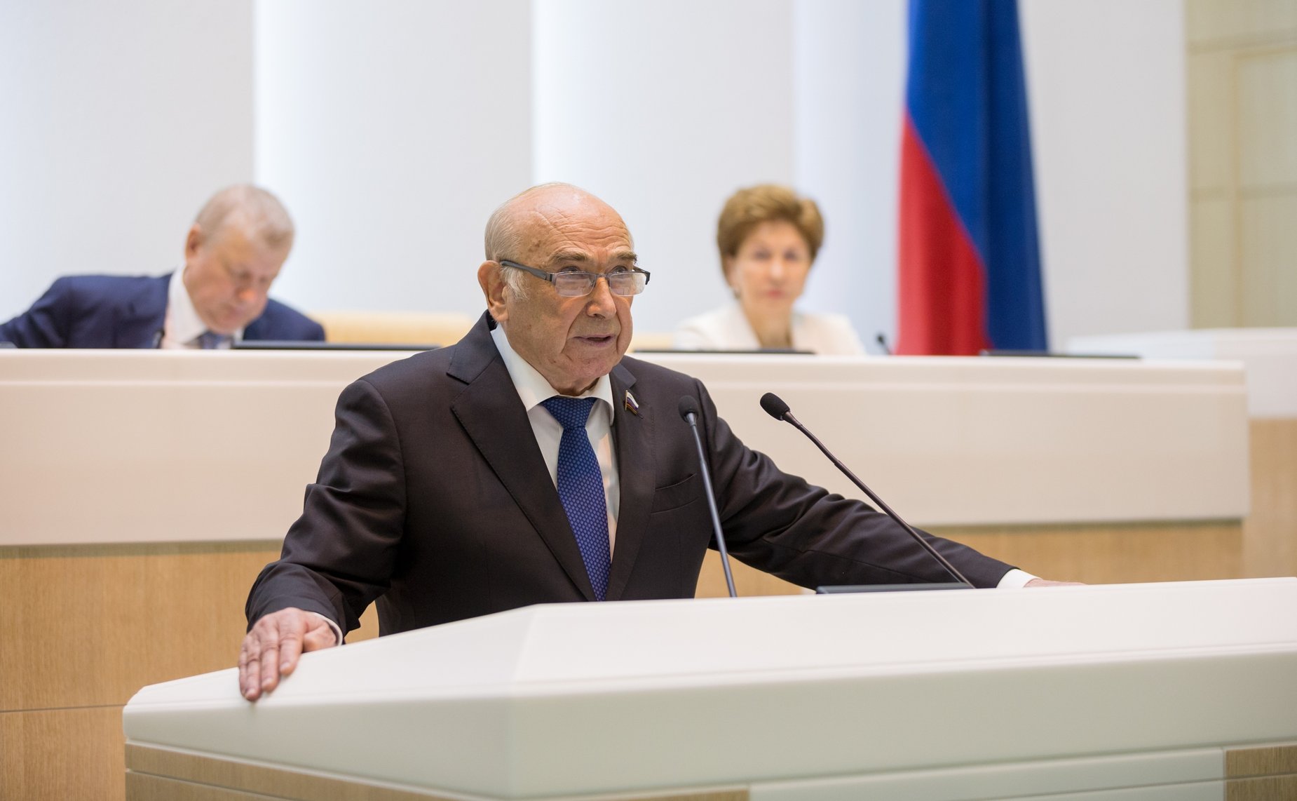 В. Рогоцкий