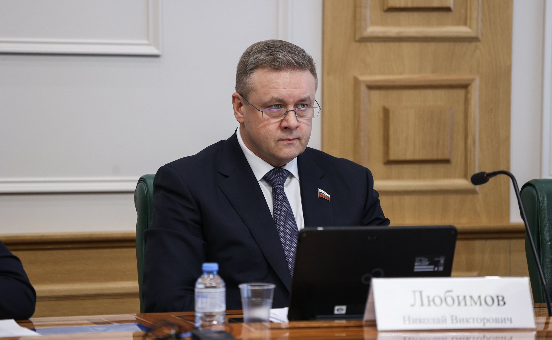 Николай Любимов