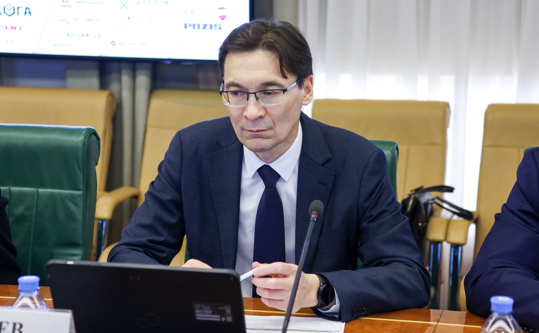 Совещание Комитета Совета Федерации по экономической политике «Проблемные вопросы деятельности Фонда развития промышленности»