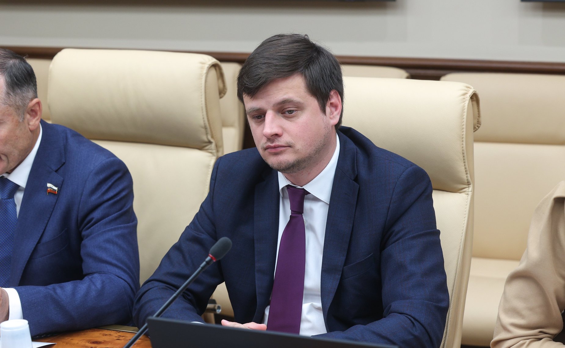 Круглый стол Комитета Совета Федерации по социальной политике «Меры стимулирования и поддержки добровольческой (волонтерской) деятельности: лучшие региональные практики»