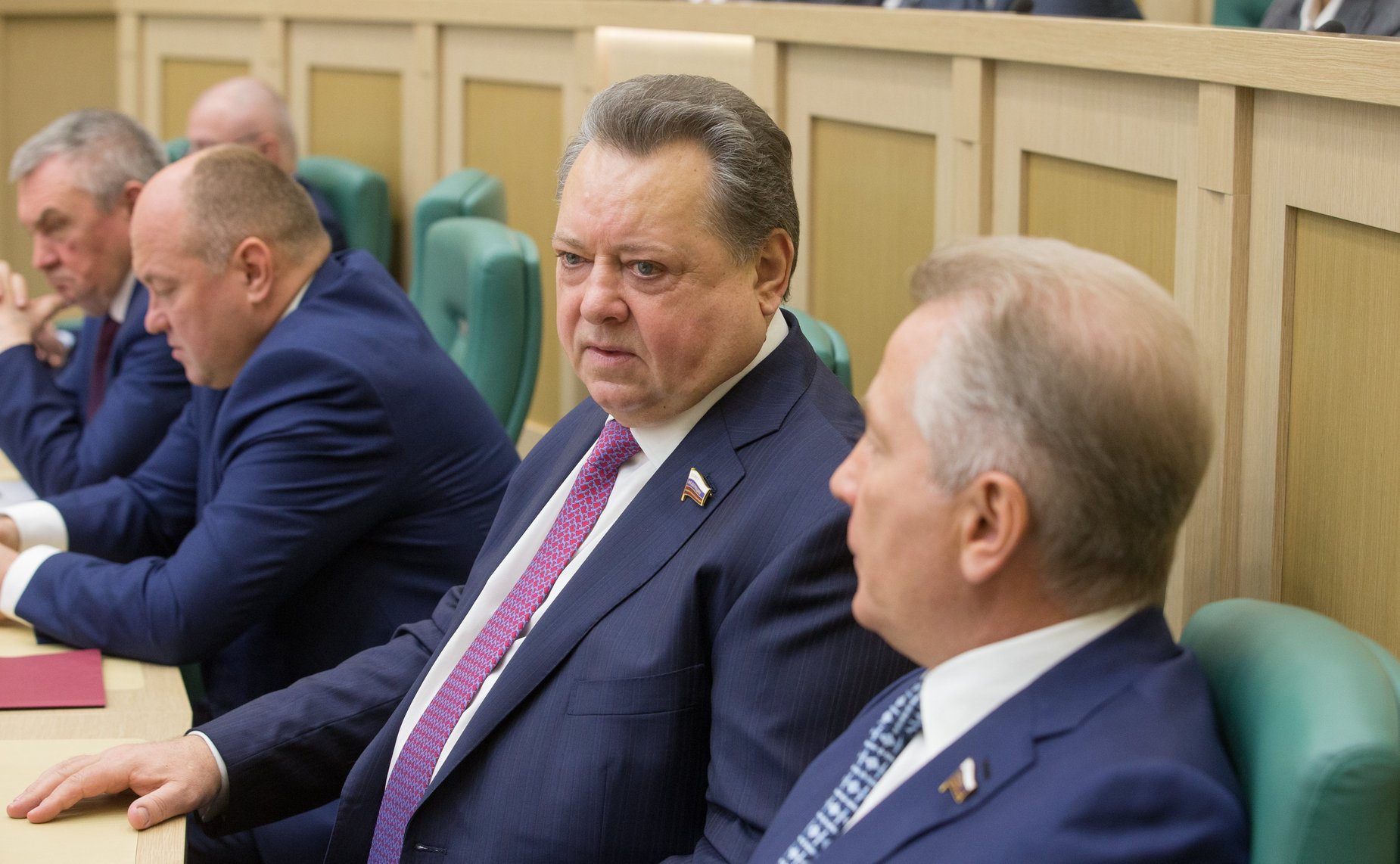 Б. Невзоров