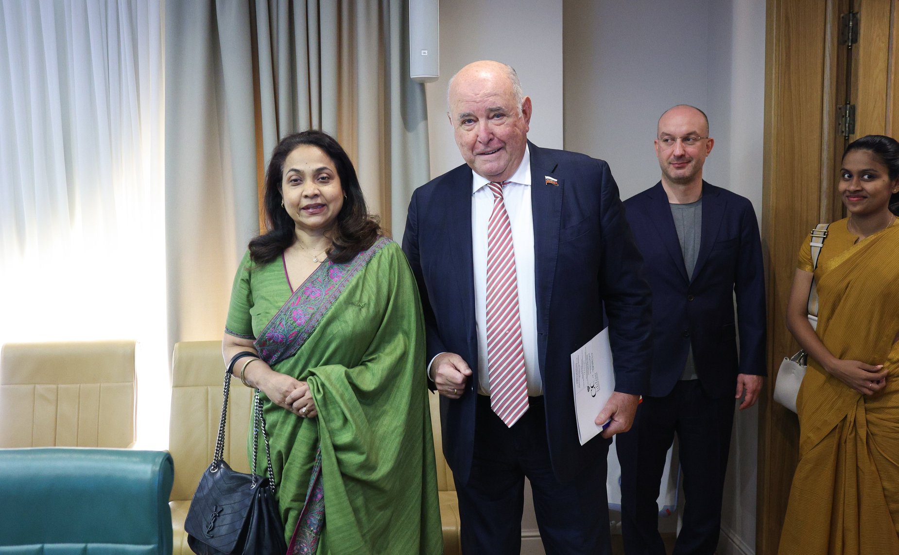 Григорий Карасин провел рабочую встречу с Чрезвычайным и Полномочным Послом Демократической Социалистической Республики Шри-Ланка в РФ Шобини Каушалой Гунасекерой