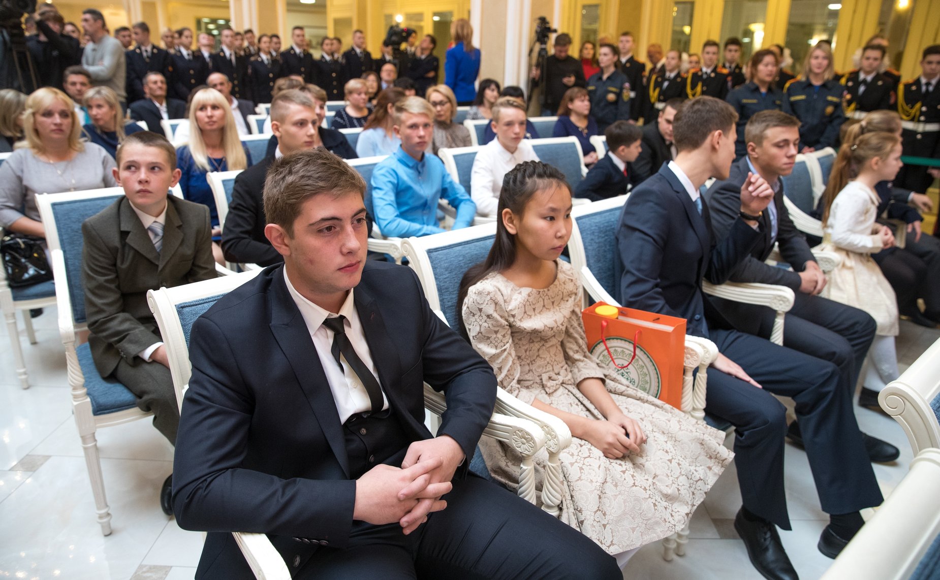 Торжественная церемония награждения и чествования детей и подростков, проявивших личное мужество в экстремальных ситуациях