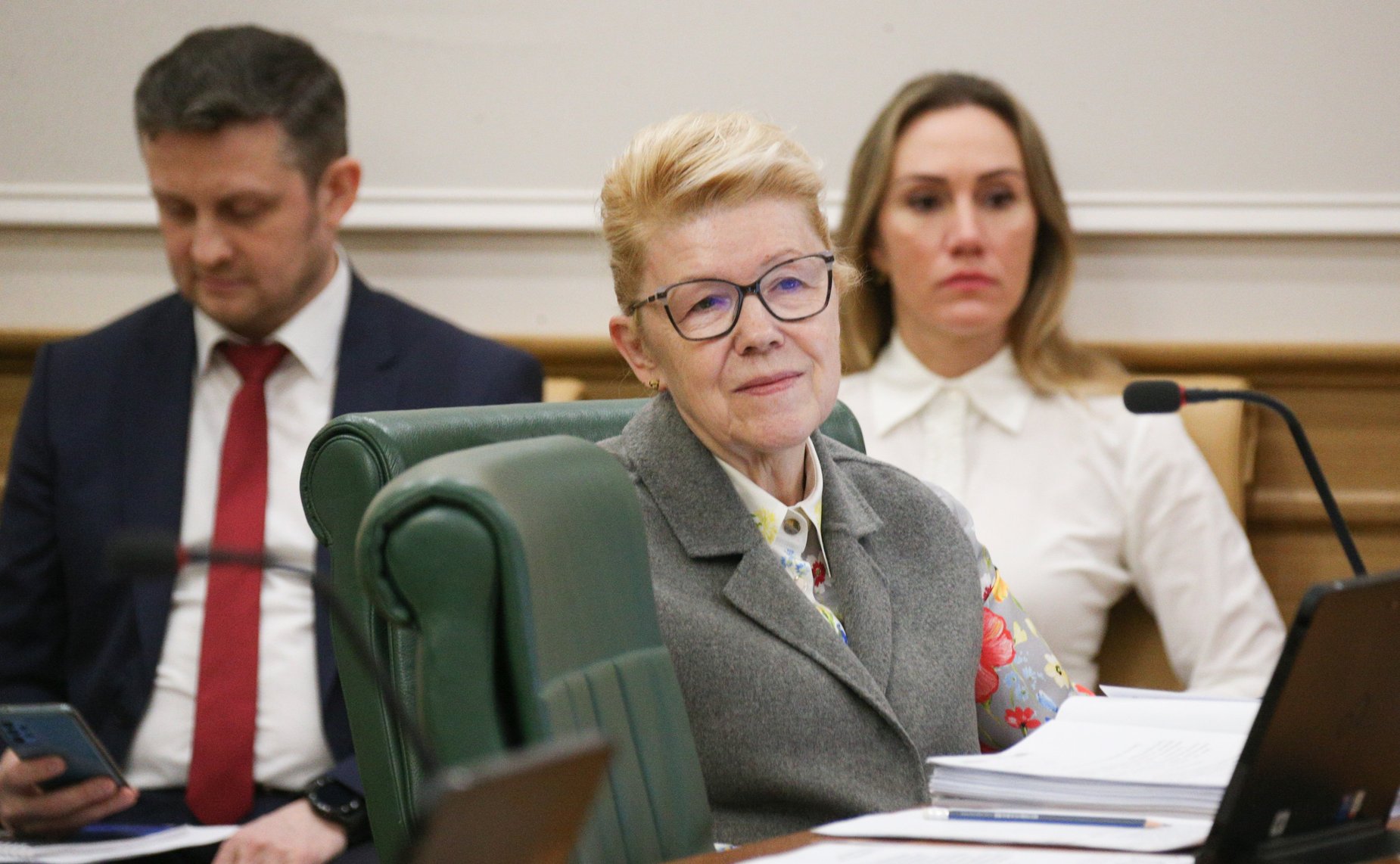 Елена Мизулина