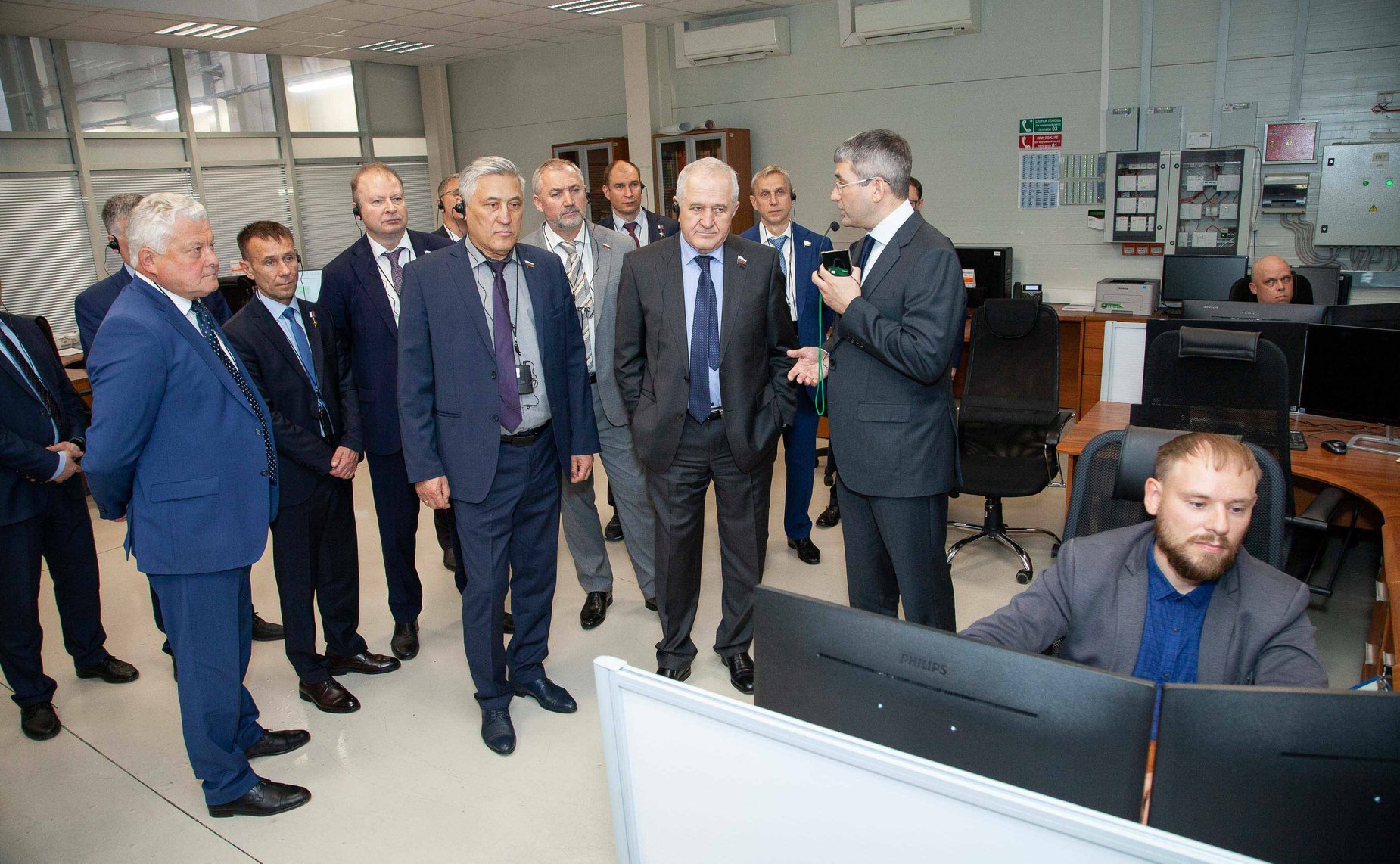 В рамках выездного заседания Комитета СФ по обороне и безопасности сенаторы посетили ряд социально значимых предприятий Свердловской области