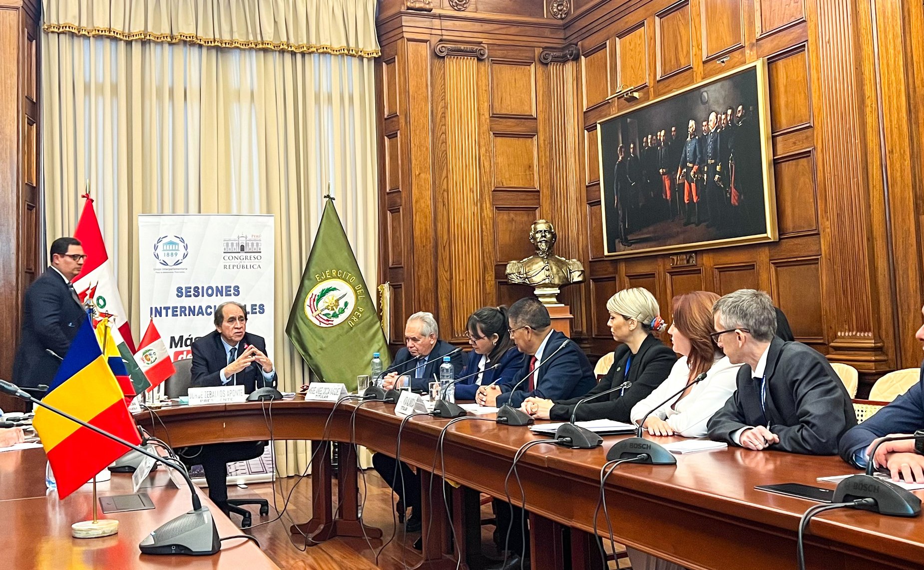 Наталья Кувшинова и Айрат Гибатдинов встретились с Председателем Конгресса Республики Перу Хосе Энрике Хери Оре и с его вторым заместителем Вальдемаром Серроном Рохасом