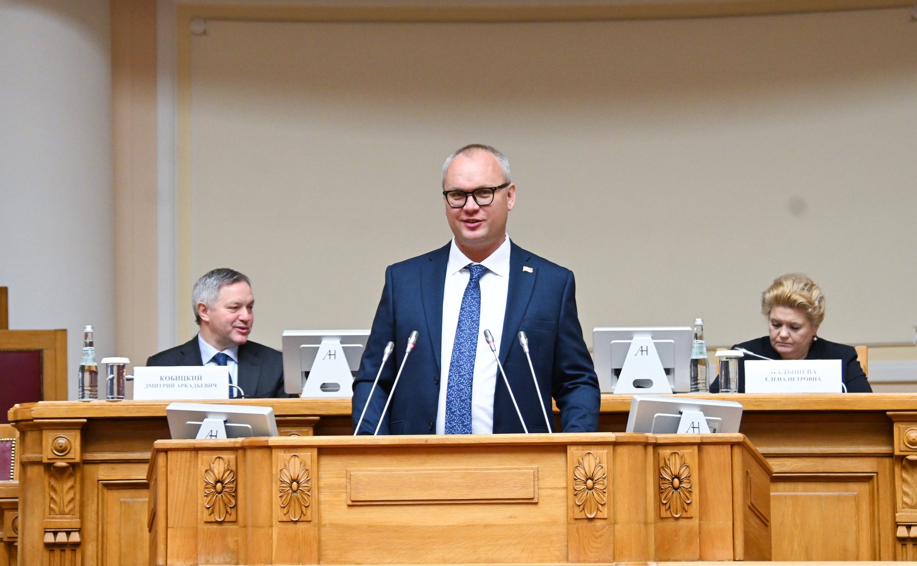 Пленарное заседание международной конференции «Великая Отечественная война в коллективной памяти народов Содружества: к 80-летию Победы»