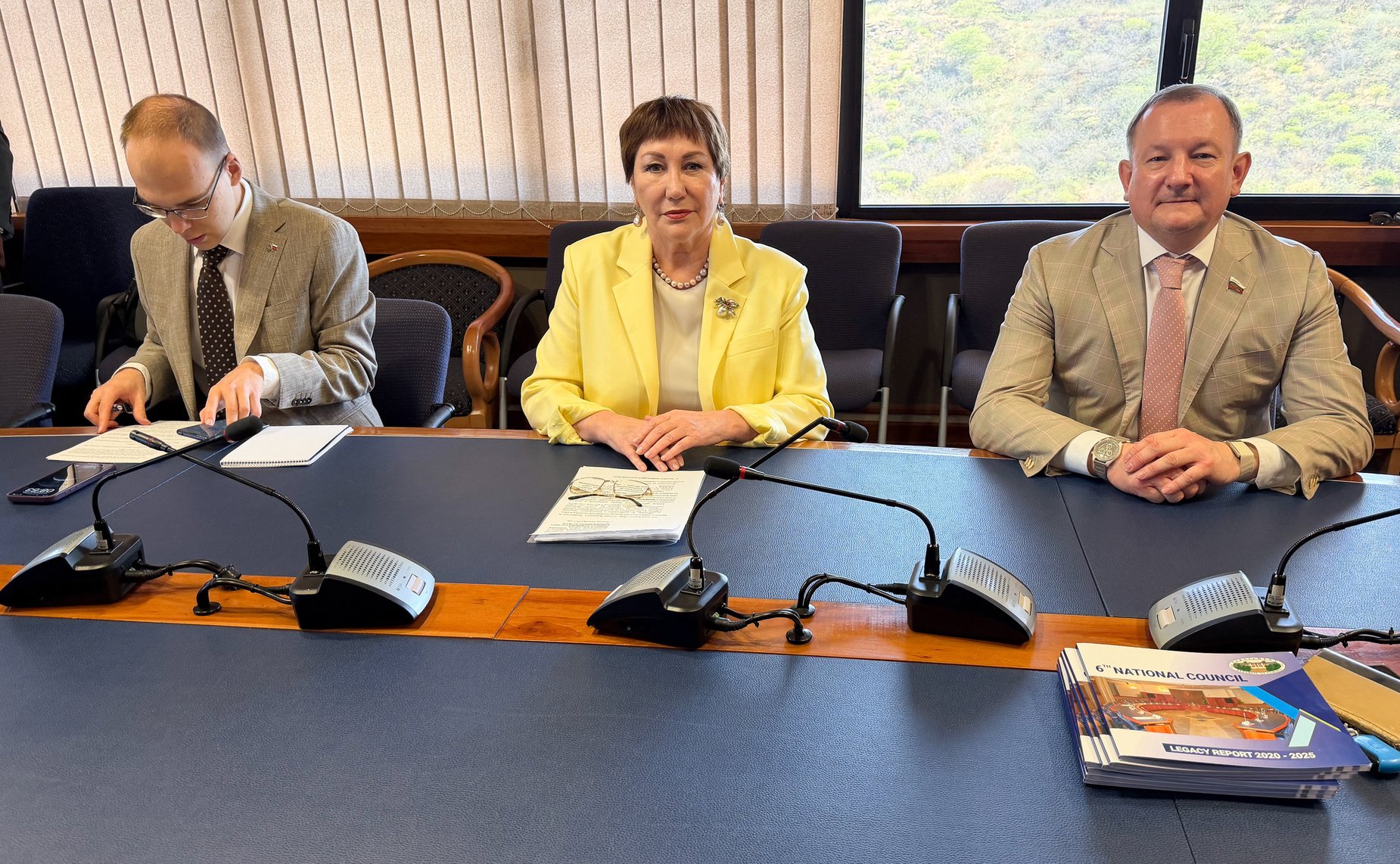 Встреча сенаторов Российской Федерации Елены Перминовой и Михаила Борщева с Председателем Национально совета Республики Намибии (верхней палаты парламента) Лукасом Мухой