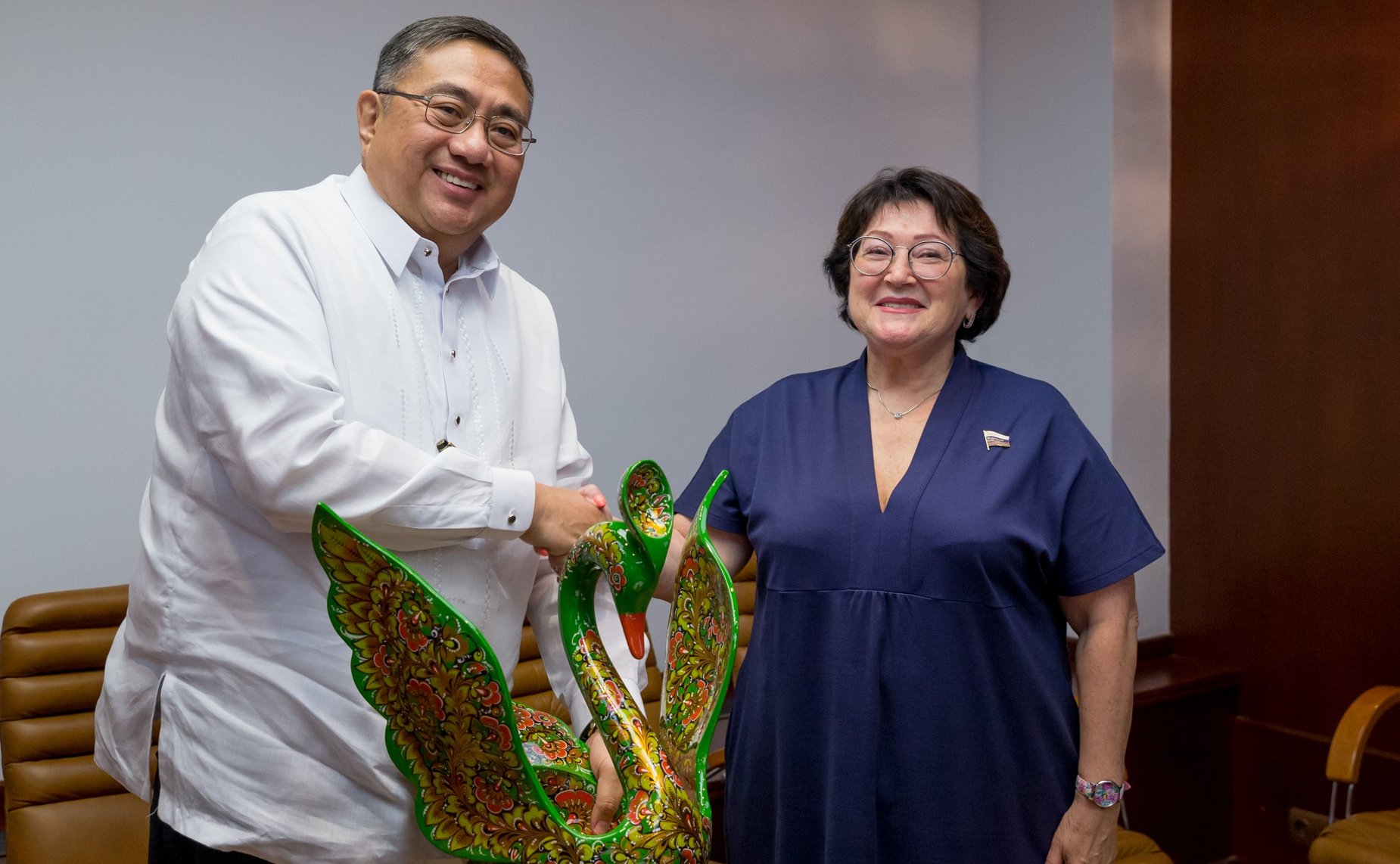 Встреча Людмилы Талабаевой с Чрезвычайным и Полномочным Послом Республики Филиппины в РФ Карлосом Д. Сорретой